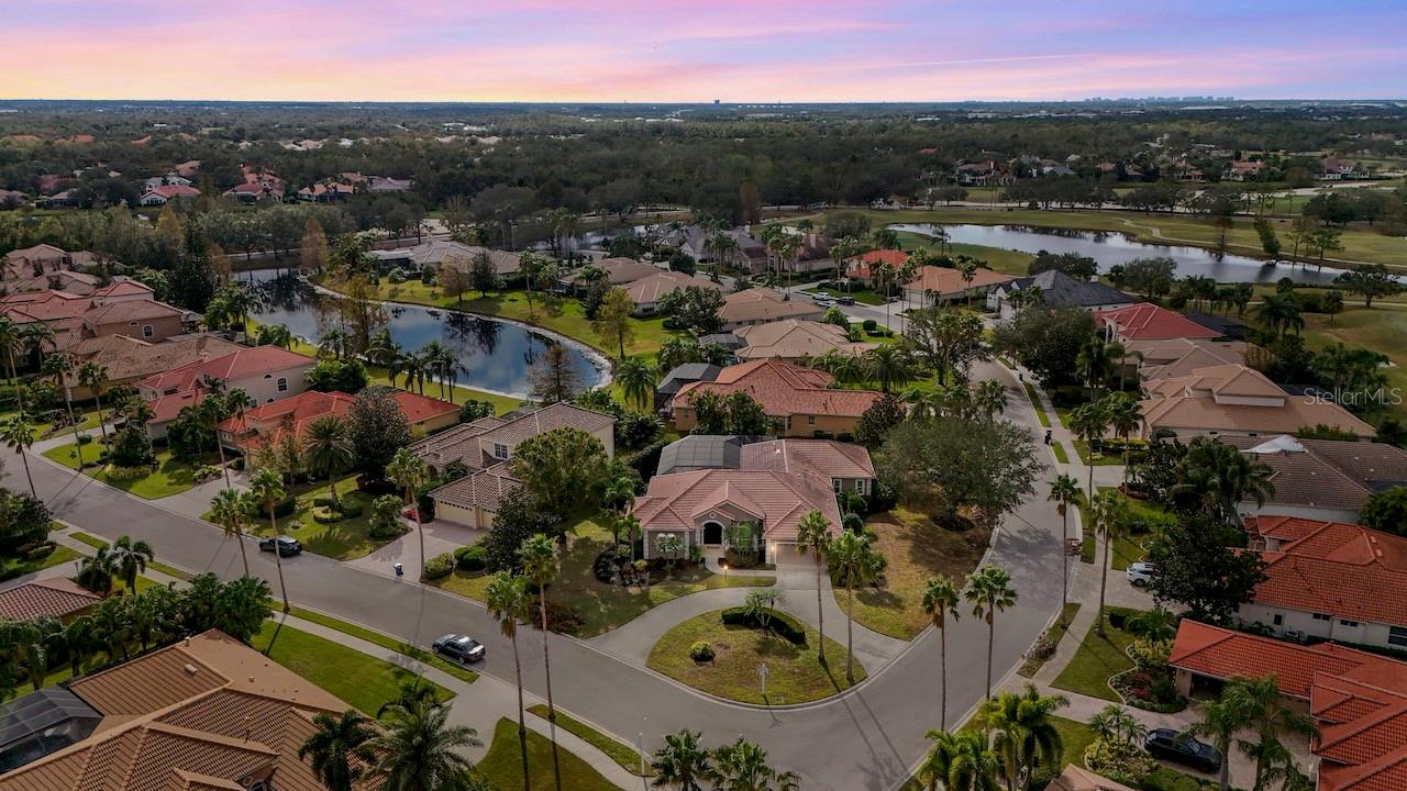 Image 5 of 70 For 7042 Twin Hills Terrace