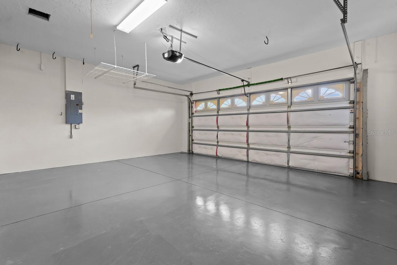 Image 61 of 70 For 7042 Twin Hills Terrace