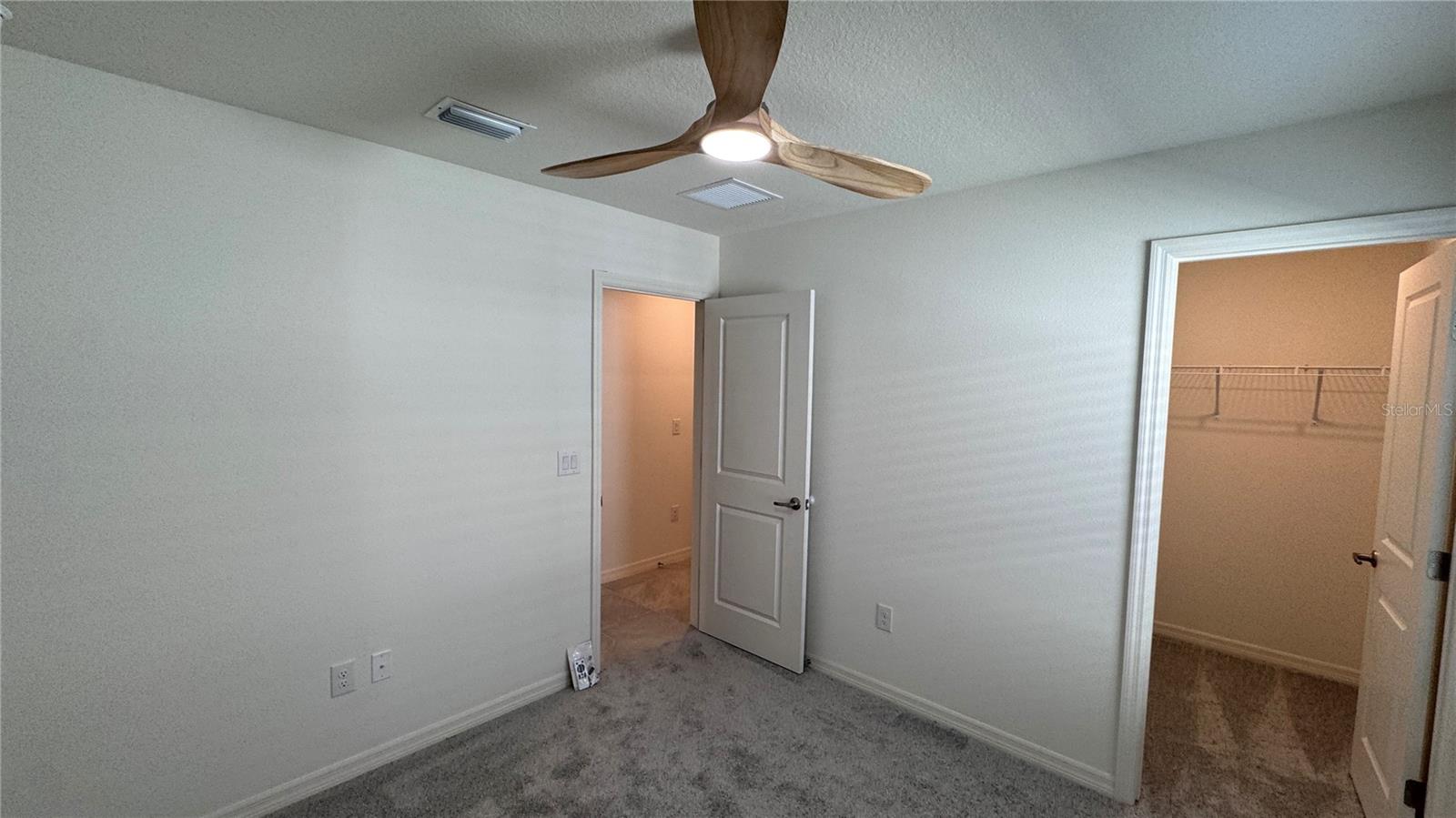 Image 20 of 34 For 3120 Canberra Place