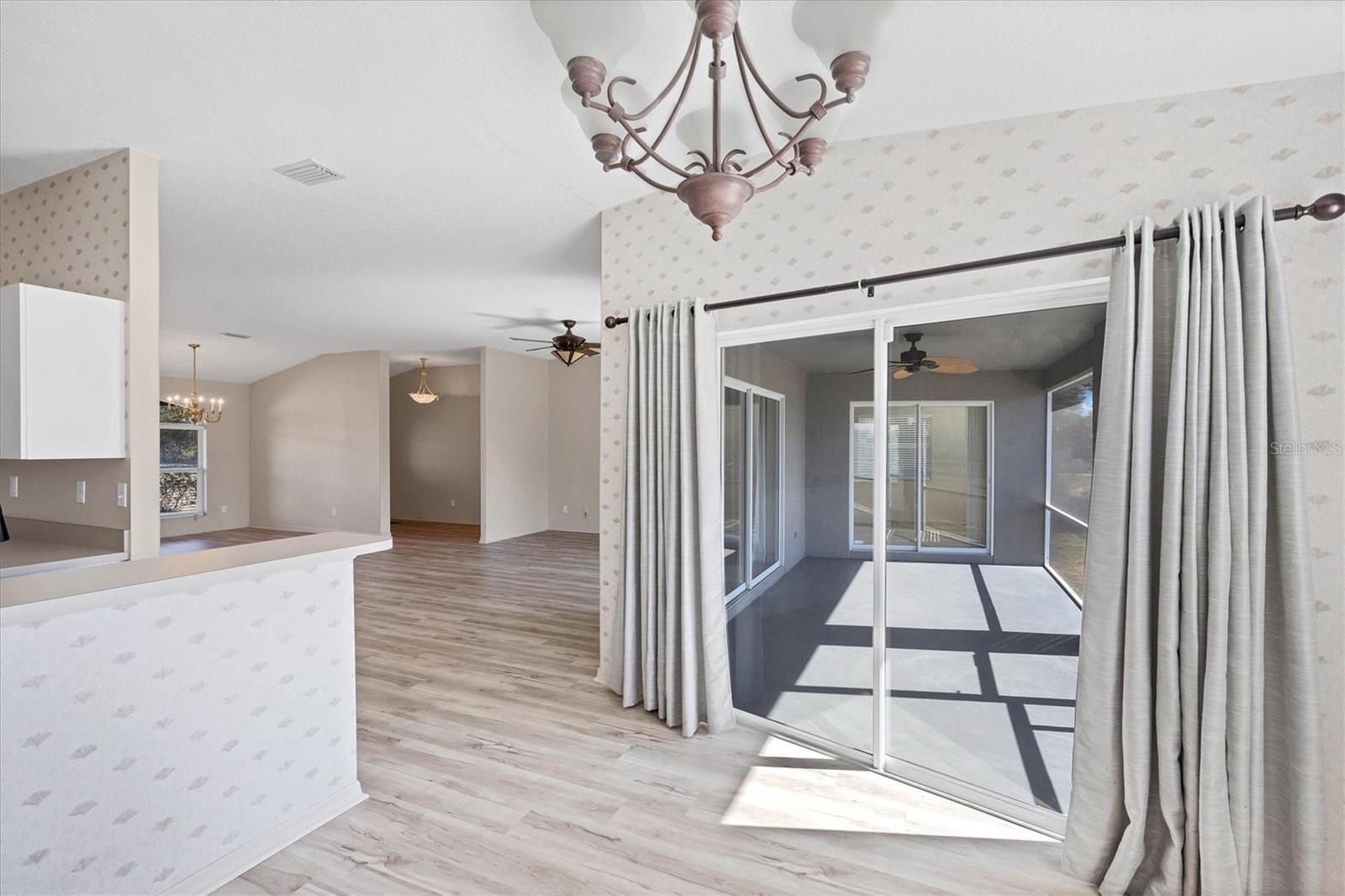 Image 27 of 50 For 24610 State Road 64 E