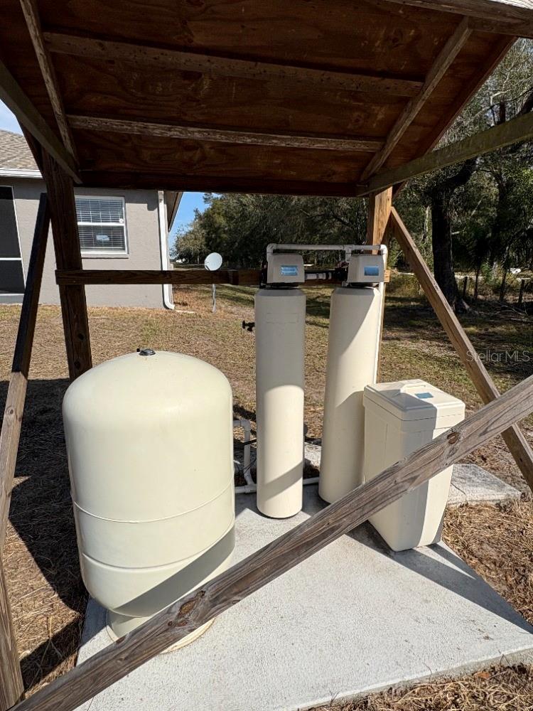 Image 49 of 50 For 24610 State Road 64 E