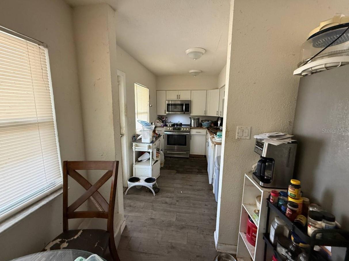 Image 17 of 22 For 3257 Crestwood Drive