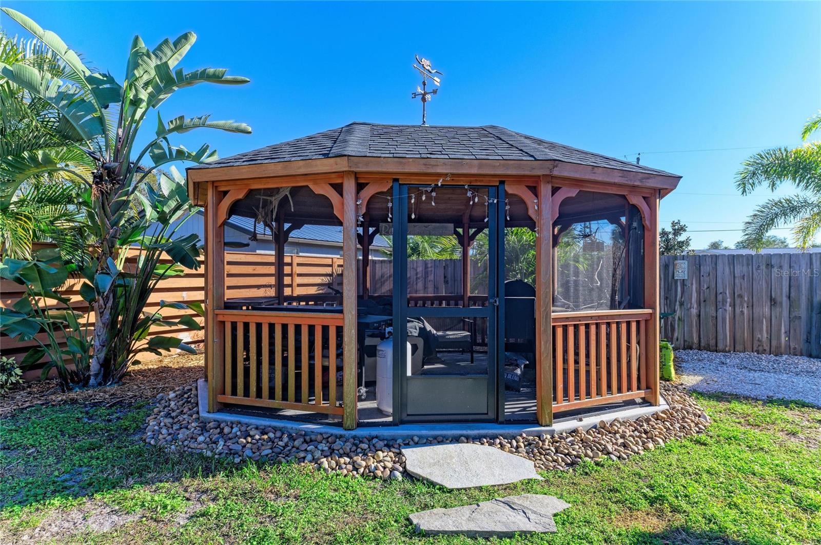 Image 44 of 54 For 606 19th Avenue W