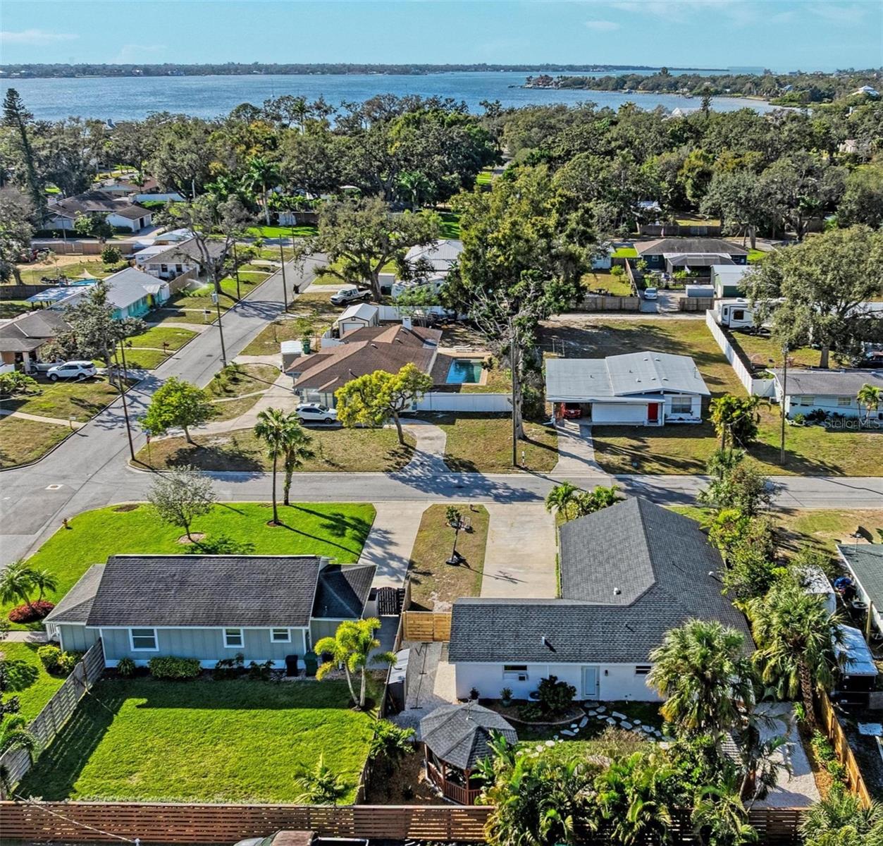 Image 47 of 54 For 606 19th Avenue W