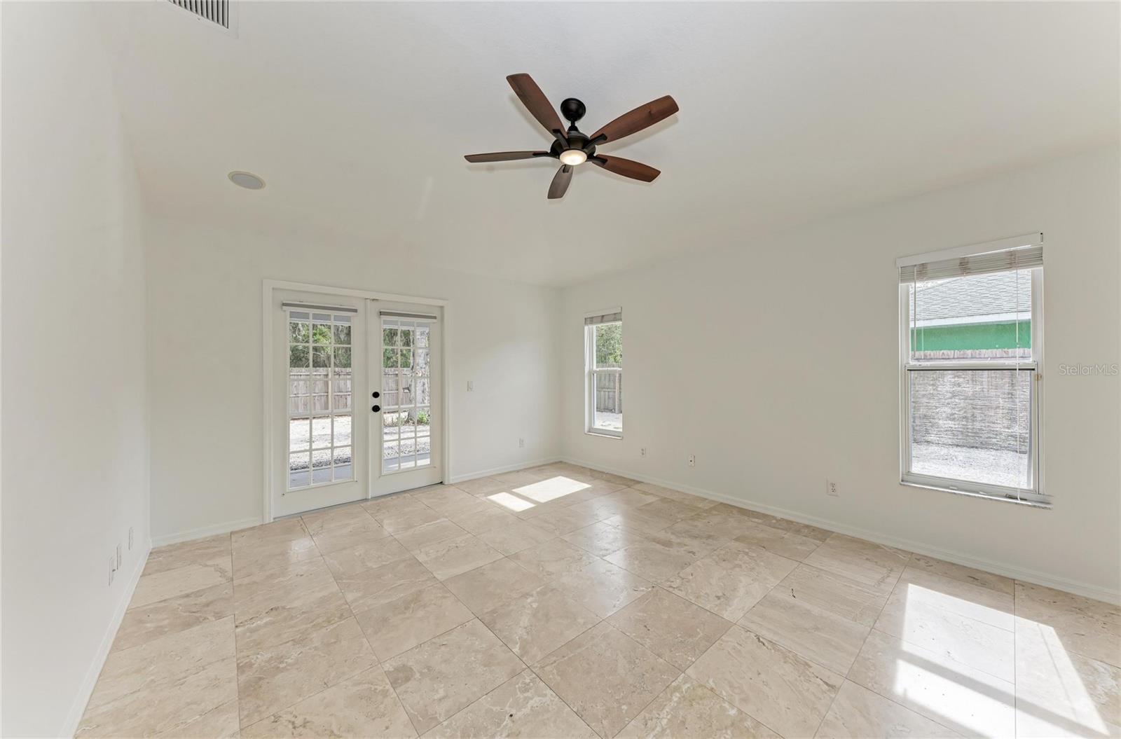 Image 16 of 39 For 3438 Branch Creek Drive