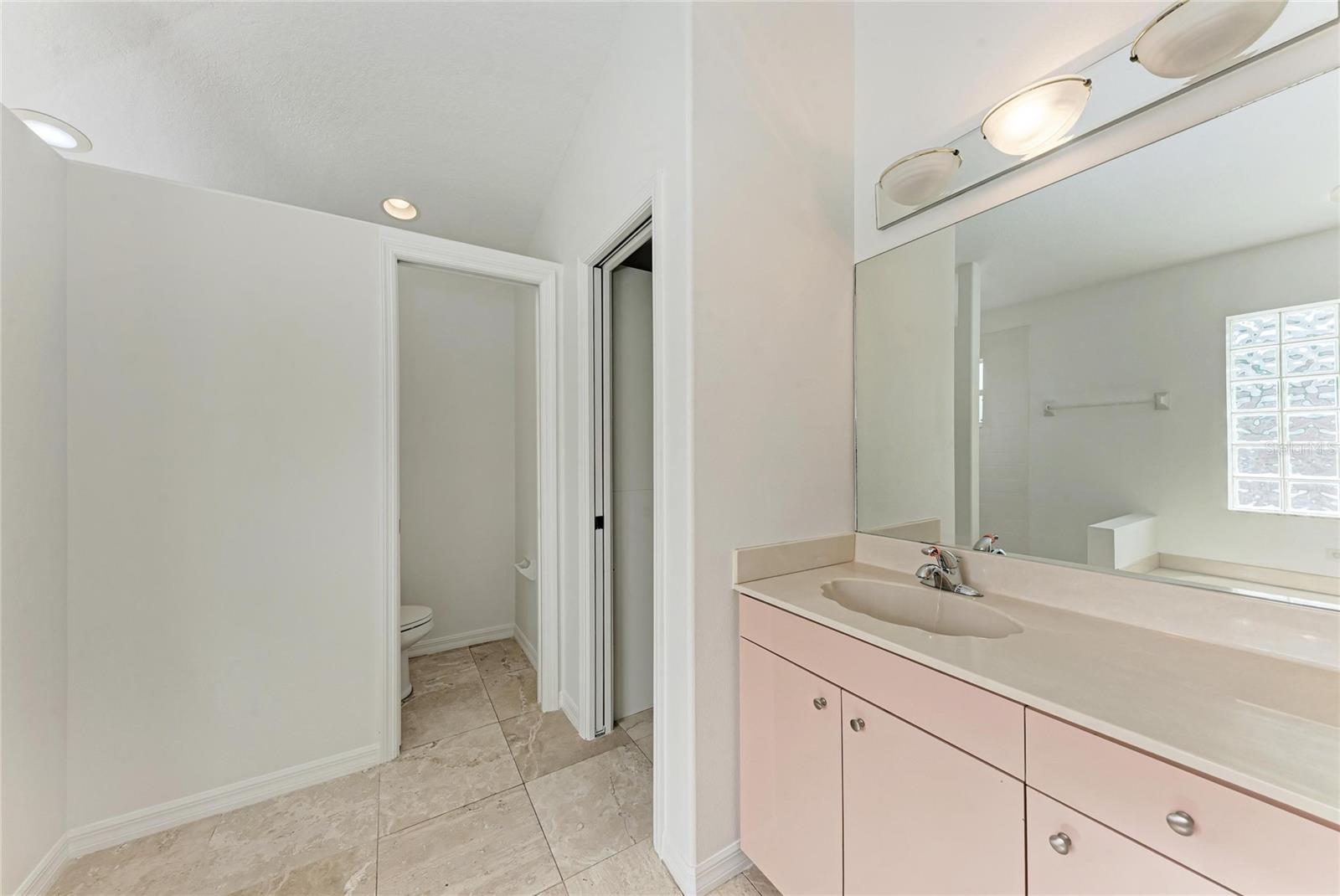 Image 20 of 39 For 3438 Branch Creek Drive