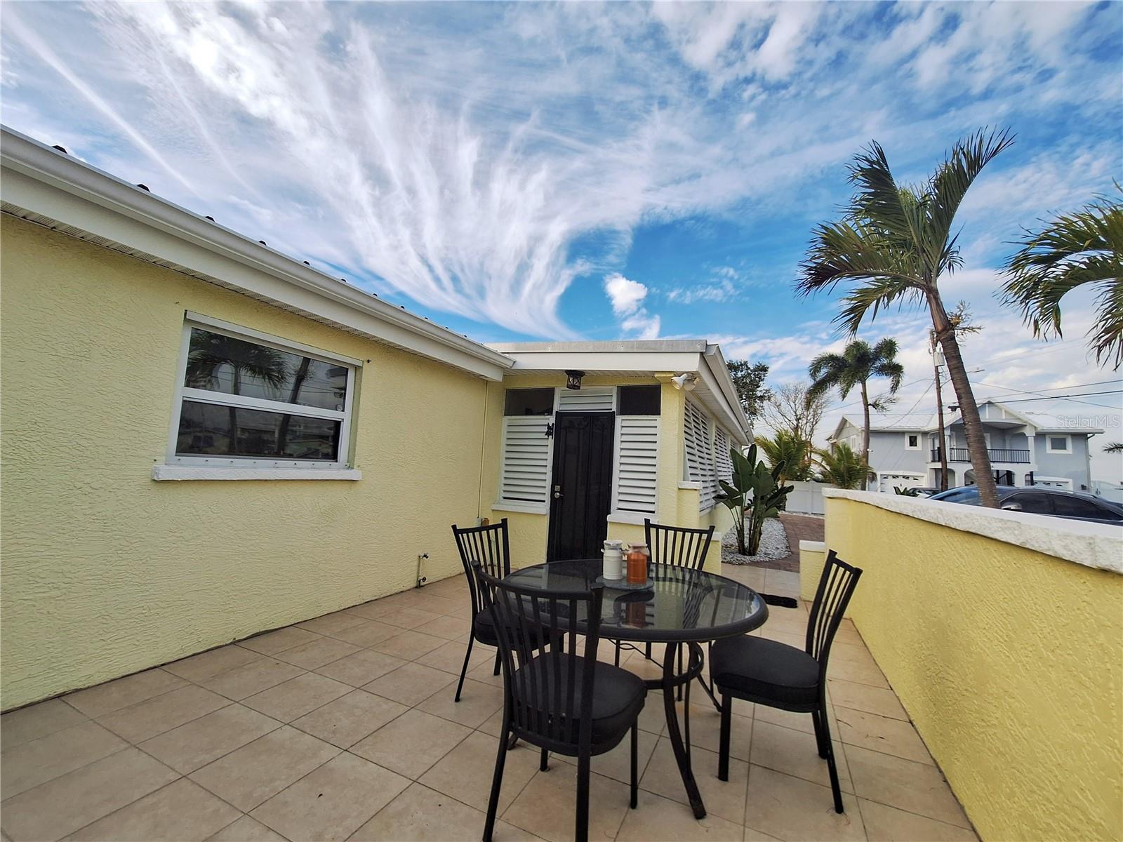 Image 2 of 46 For 218 22nd Street Ne