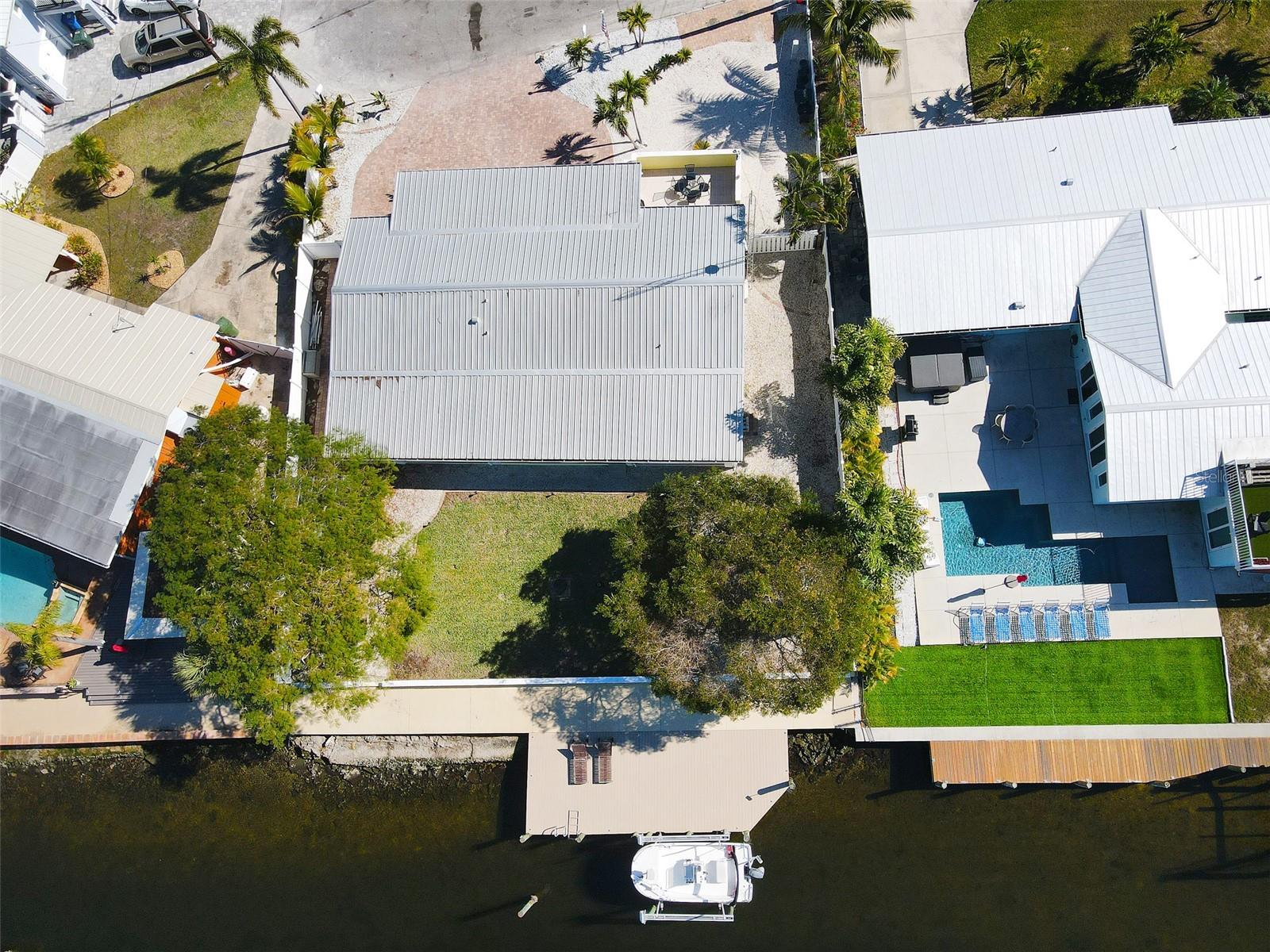 Image 41 of 46 For 218 22nd Street Ne