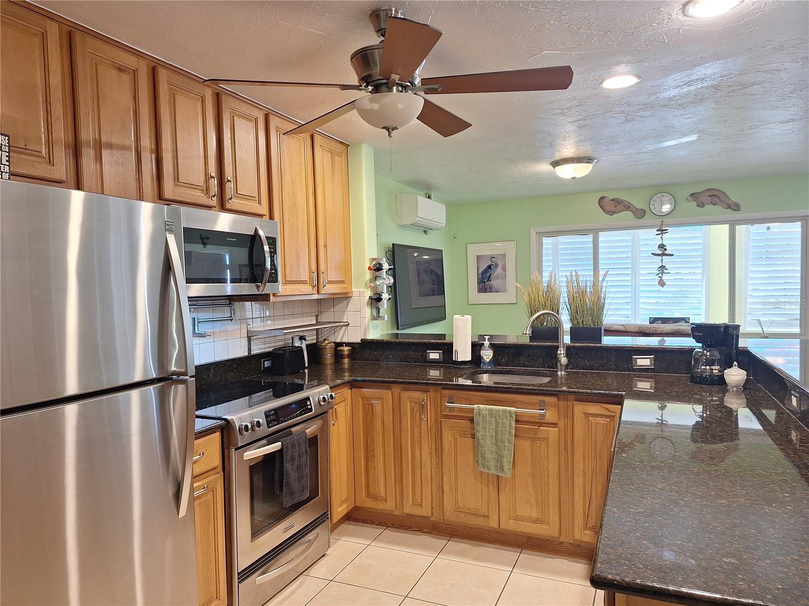 Image 5 of 46 For 218 22nd Street Ne