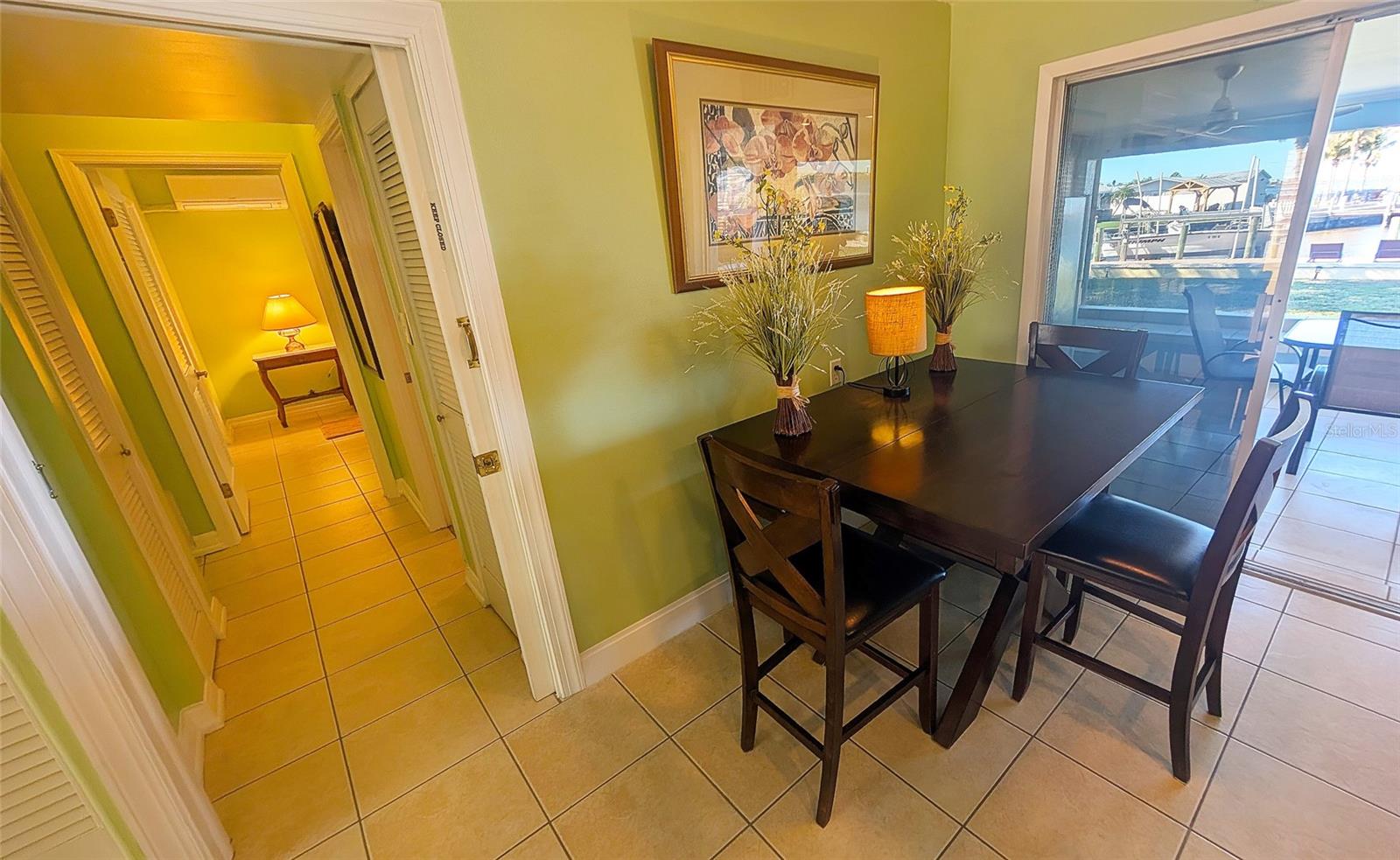 Image 8 of 46 For 218 22nd Street Ne