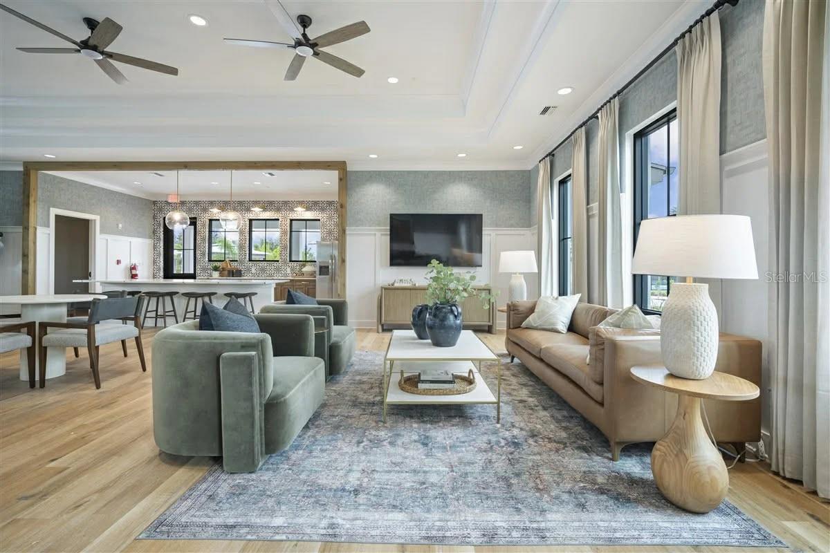 Image 10 of 14 For 11367 65th Terrace