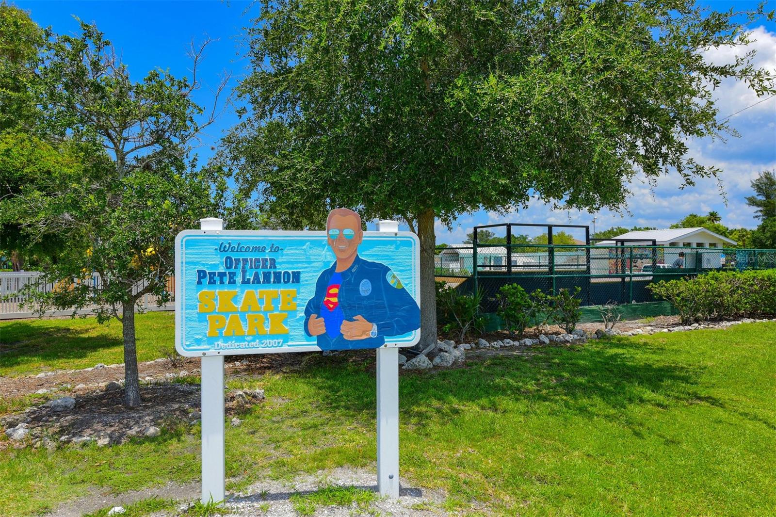 Image 58 of 63 For 614 Gladstone Lane