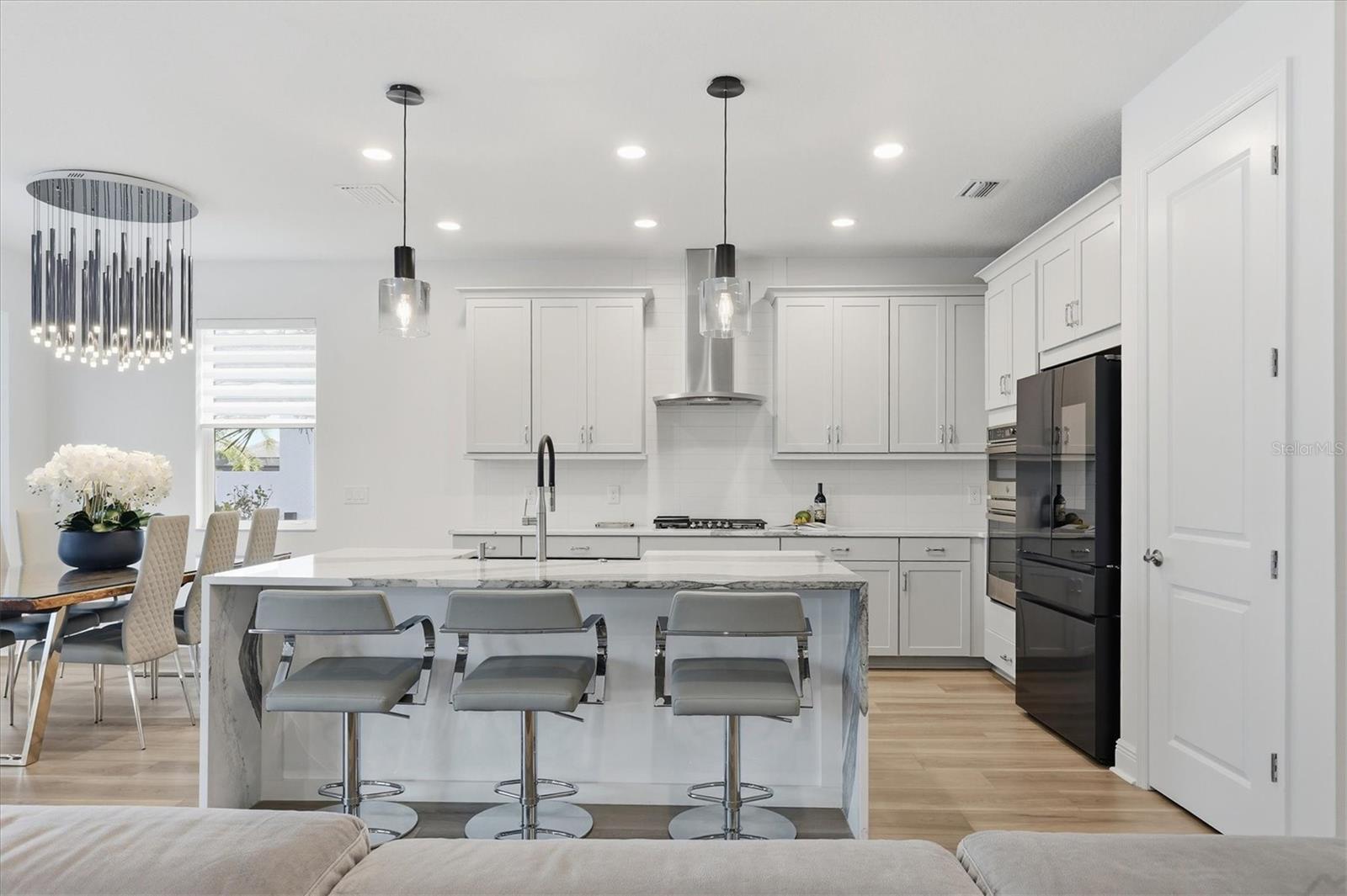 Image 11 of 66 For 17727 Savory Mist Circle