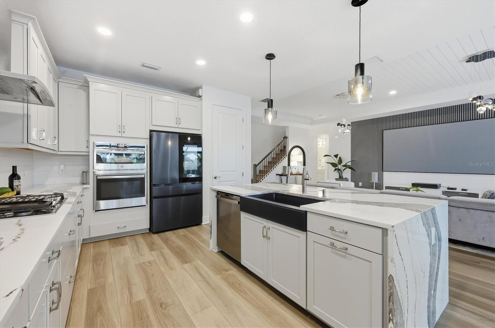 Image 13 of 66 For 17727 Savory Mist Circle