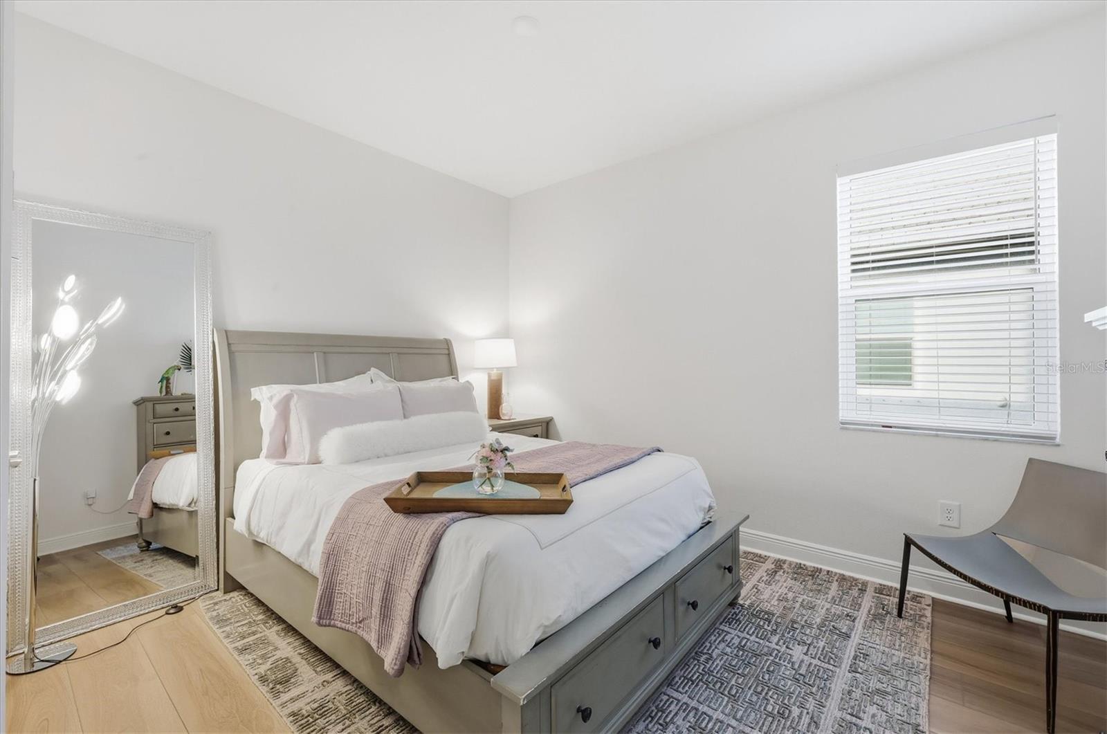 Image 23 of 66 For 17727 Savory Mist Circle