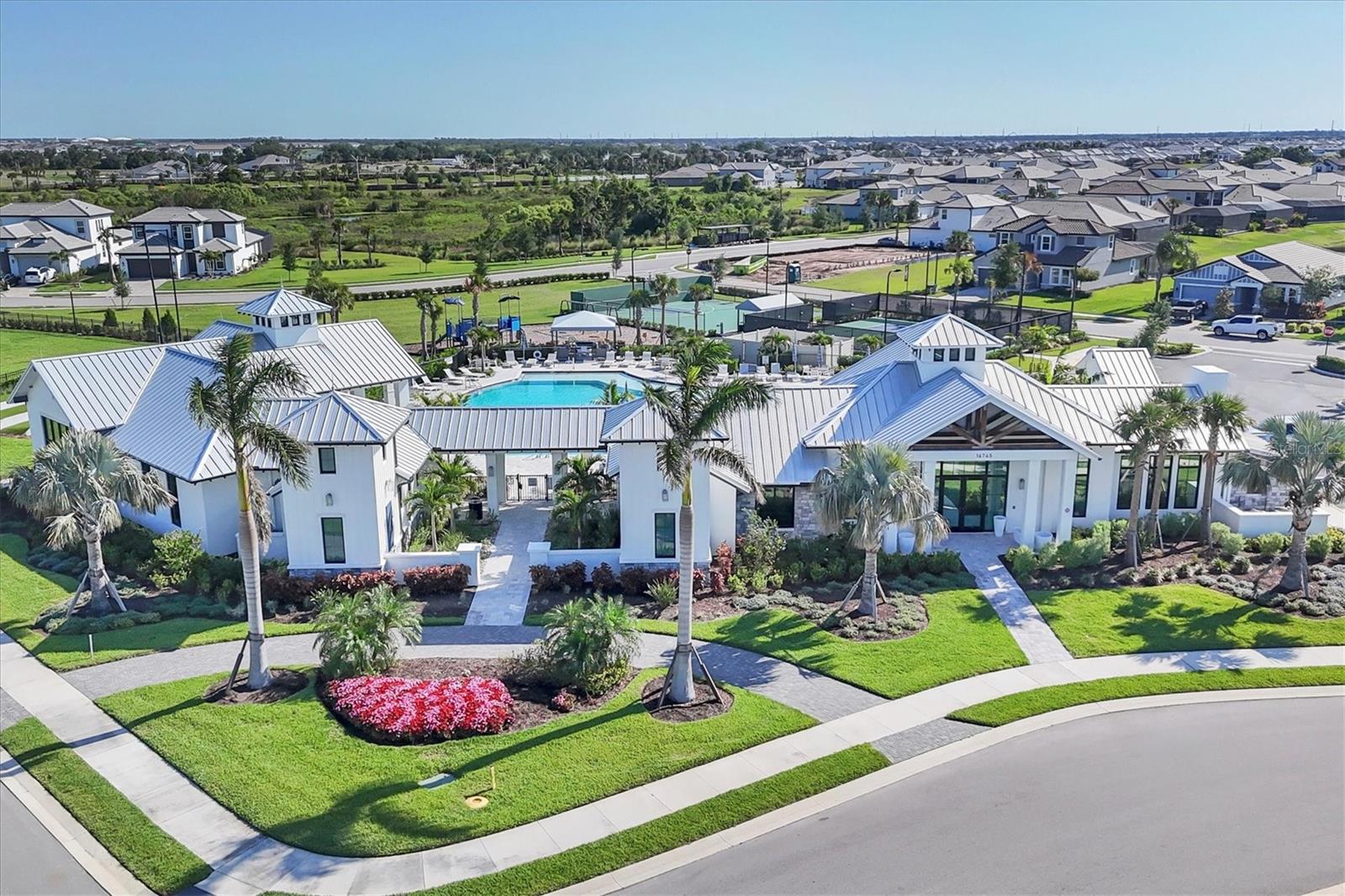 Image 52 of 66 For 17727 Savory Mist Circle