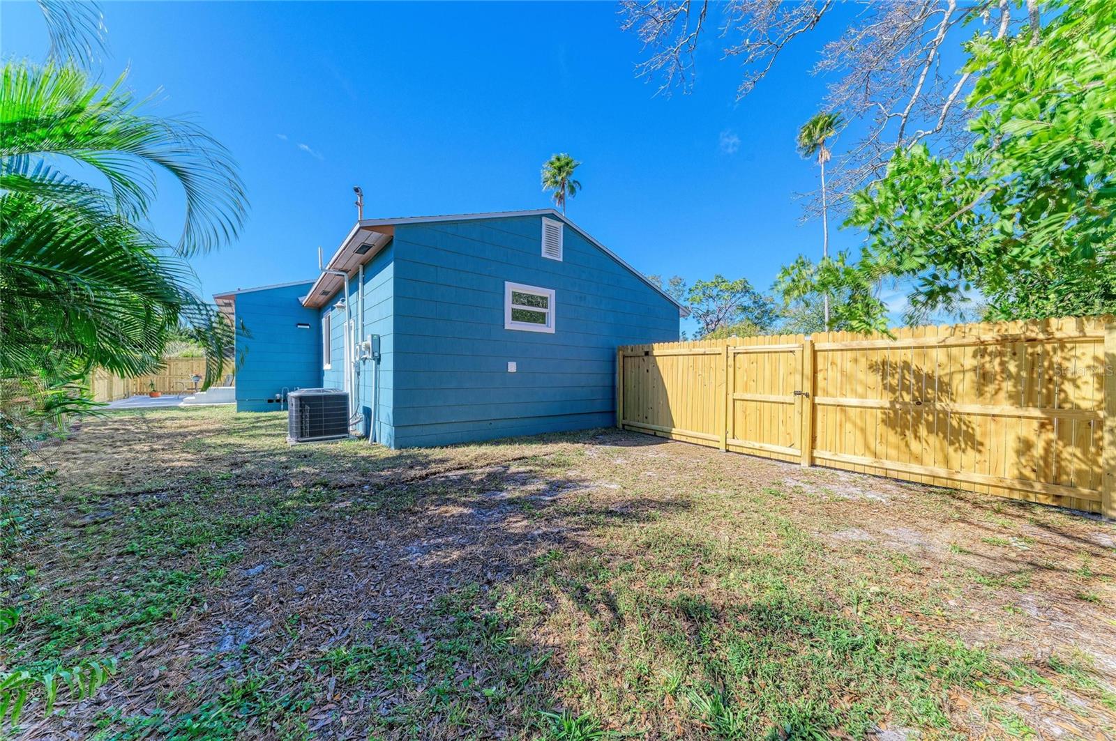 Image 33 of 35 For 3194 10th Avenue N