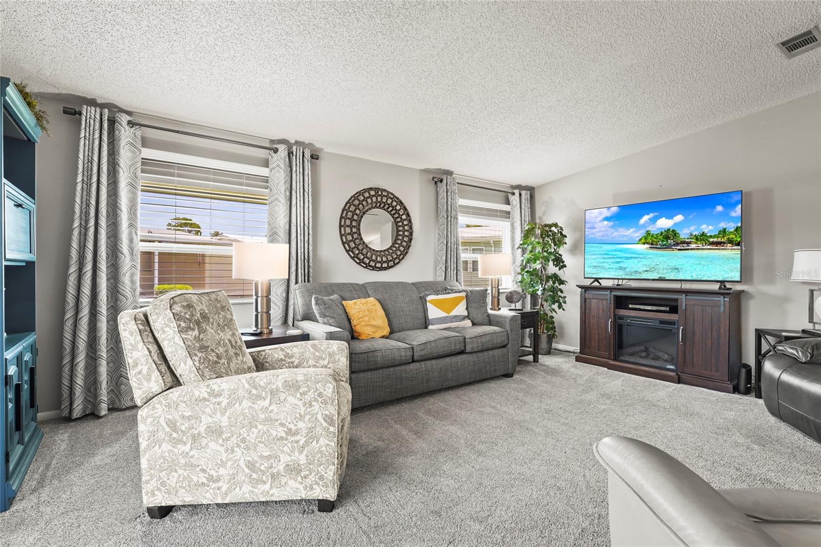 Image 11 of 82 For 8470 Imperial Circle