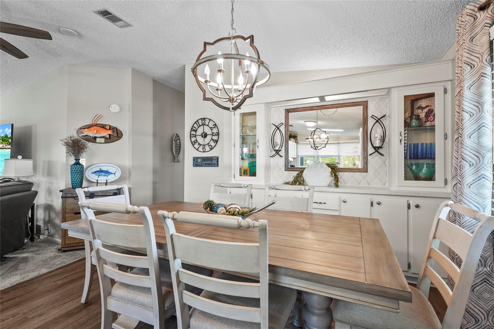 Image 15 of 82 For 8470 Imperial Circle