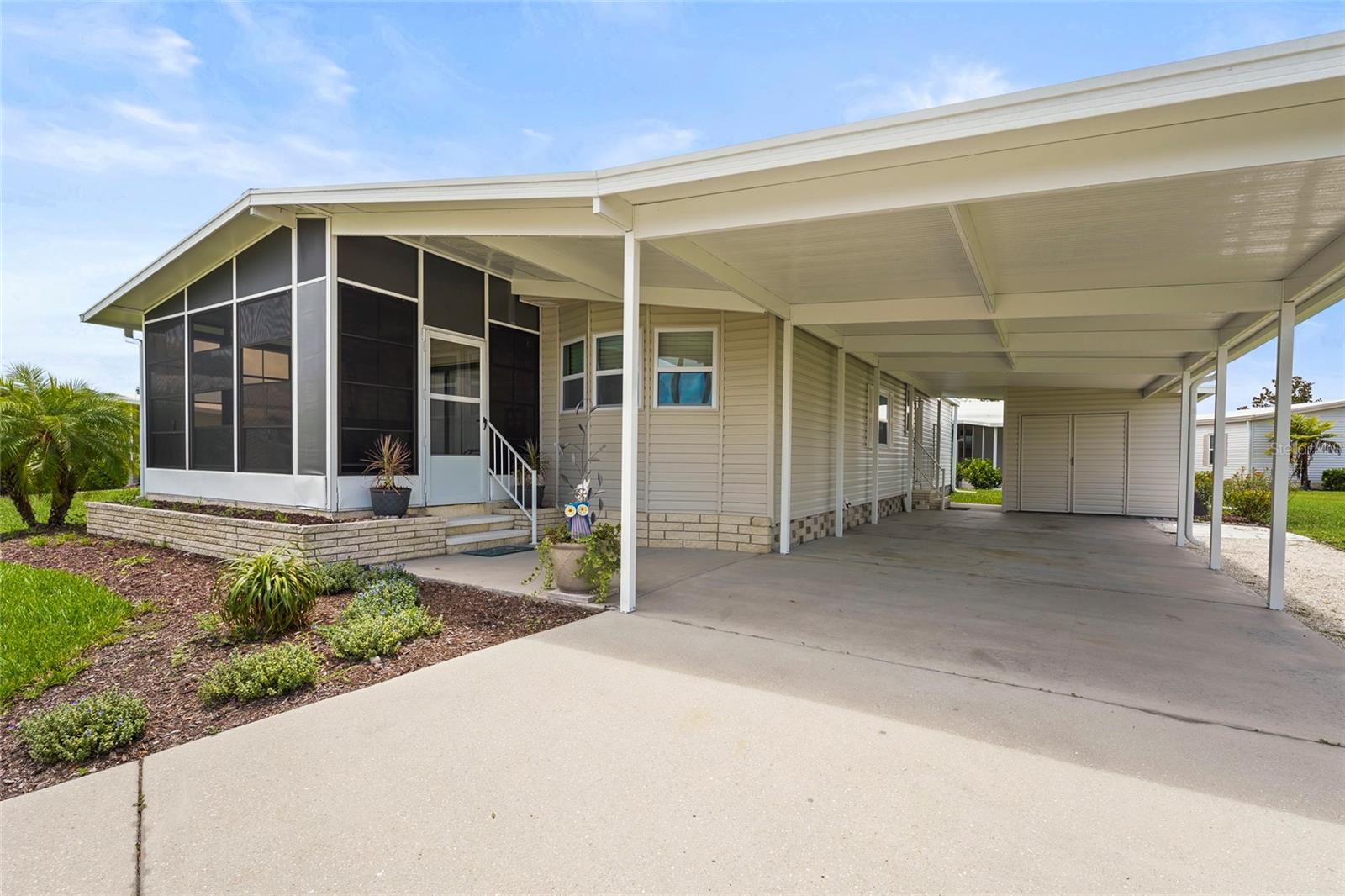 Image 2 of 82 For 8470 Imperial Circle