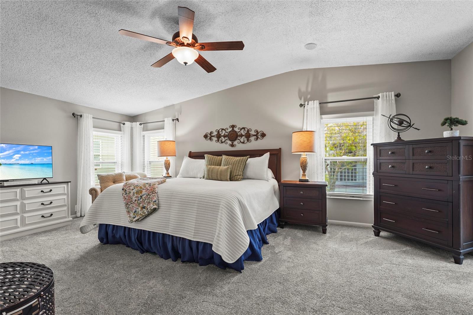 Image 21 of 82 For 8470 Imperial Circle