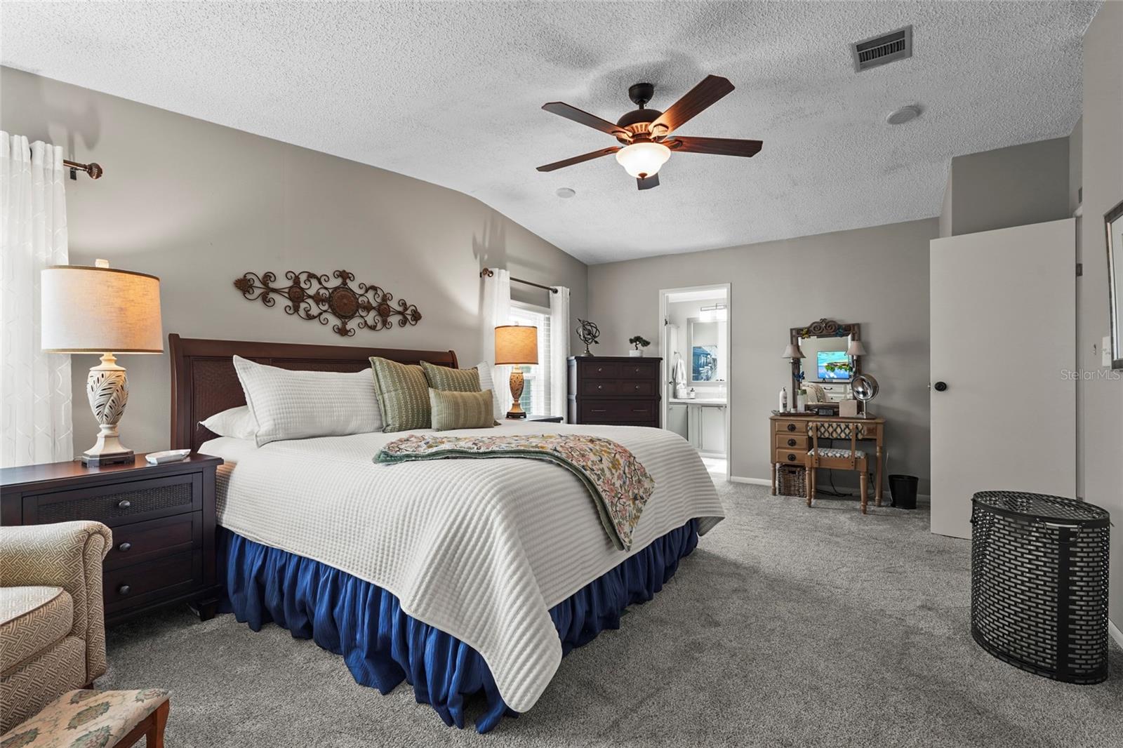 Image 22 of 82 For 8470 Imperial Circle