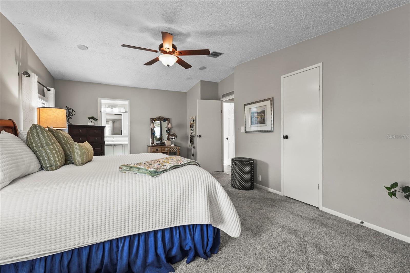 Image 24 of 82 For 8470 Imperial Circle