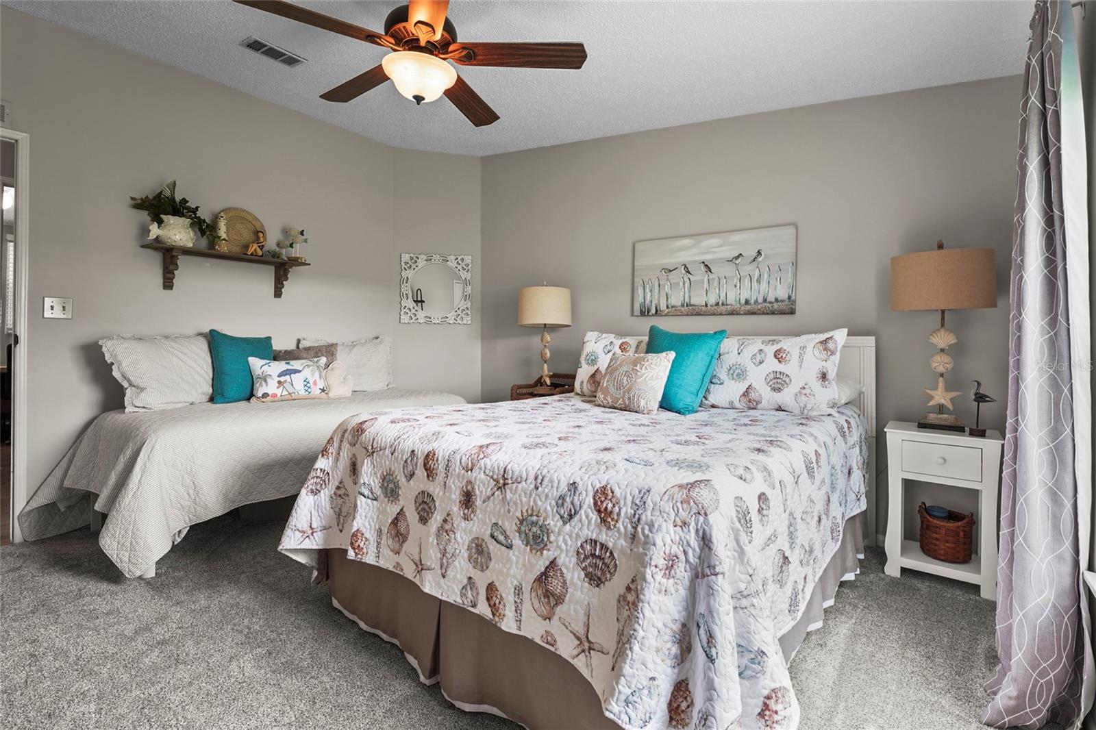 Image 28 of 82 For 8470 Imperial Circle