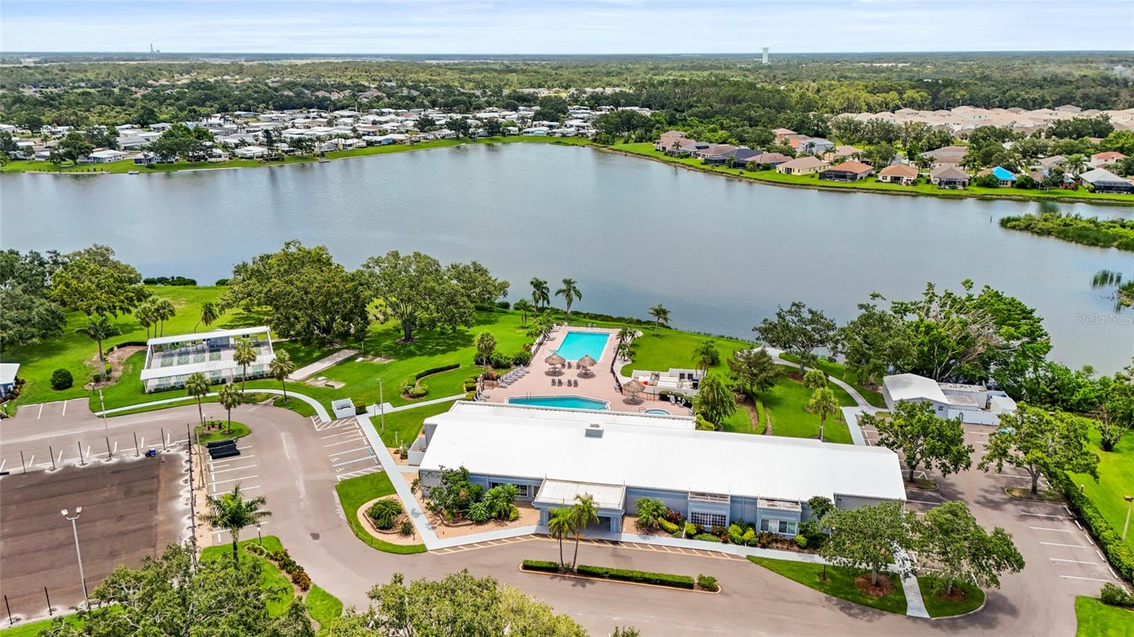 Image 41 of 82 For 8470 Imperial Circle