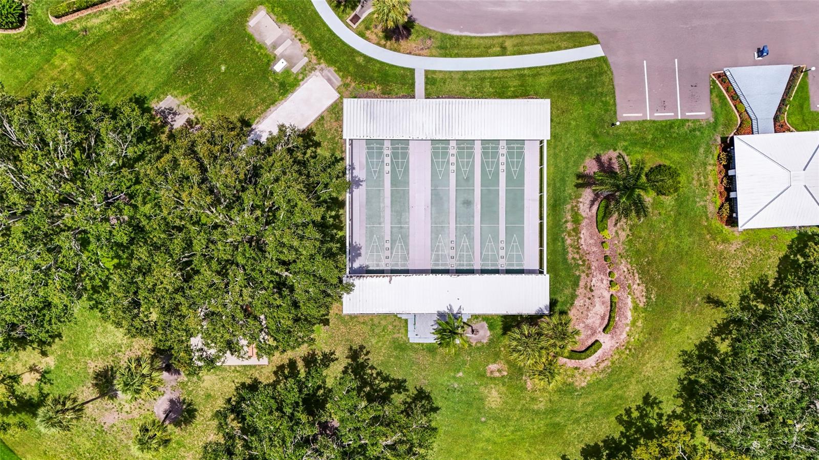 Image 47 of 82 For 8470 Imperial Circle