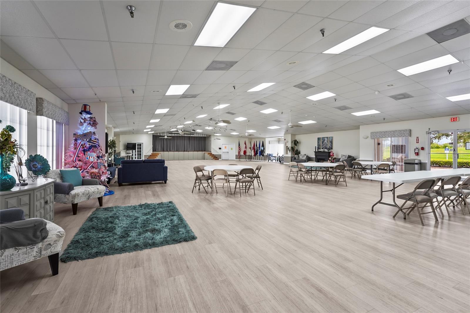 Image 61 of 82 For 8470 Imperial Circle