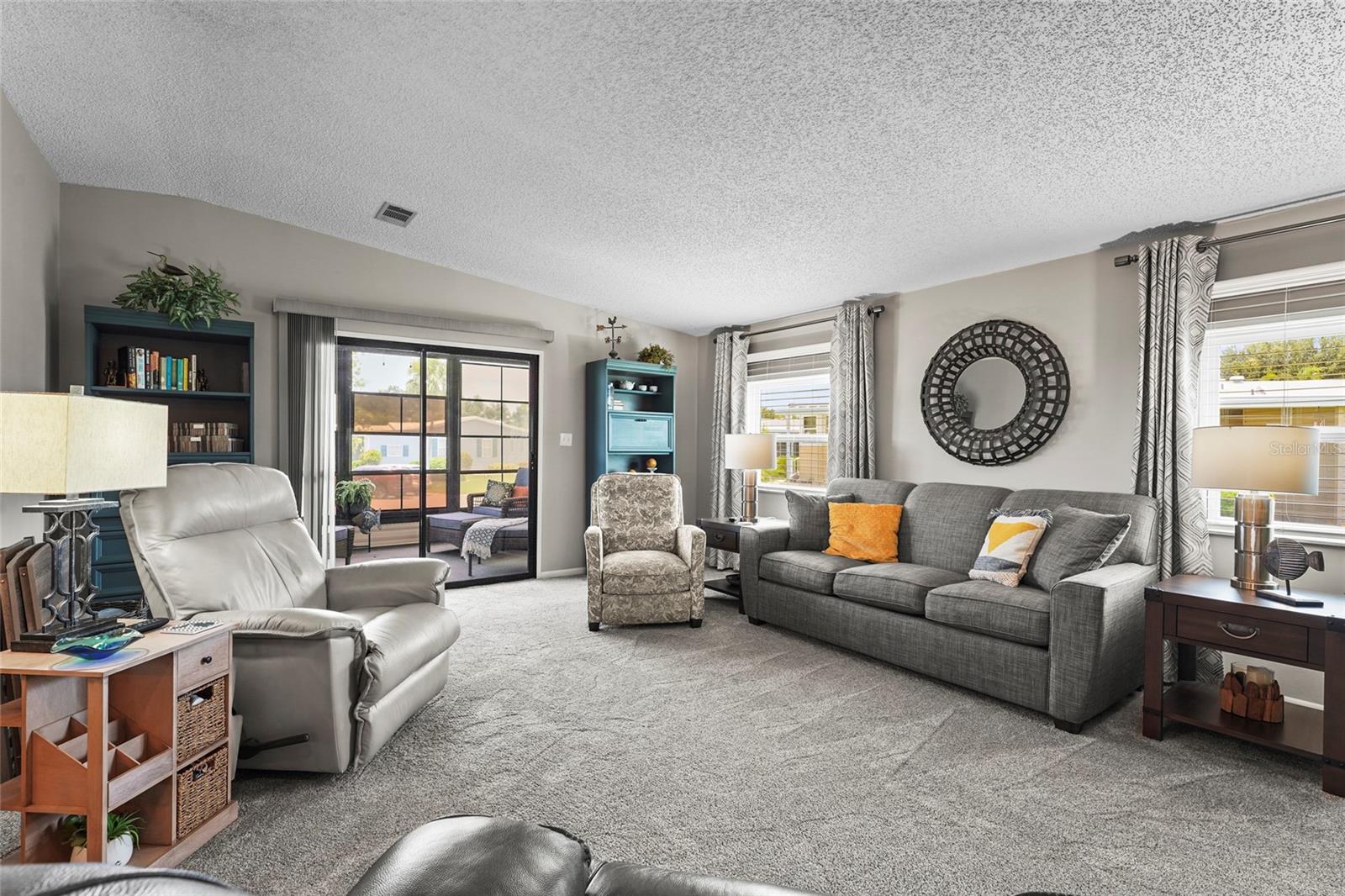 Image 9 of 82 For 8470 Imperial Circle