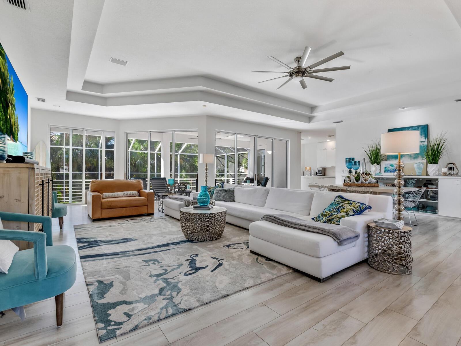 Image 10 of 34 For 5018 63rd Drive W