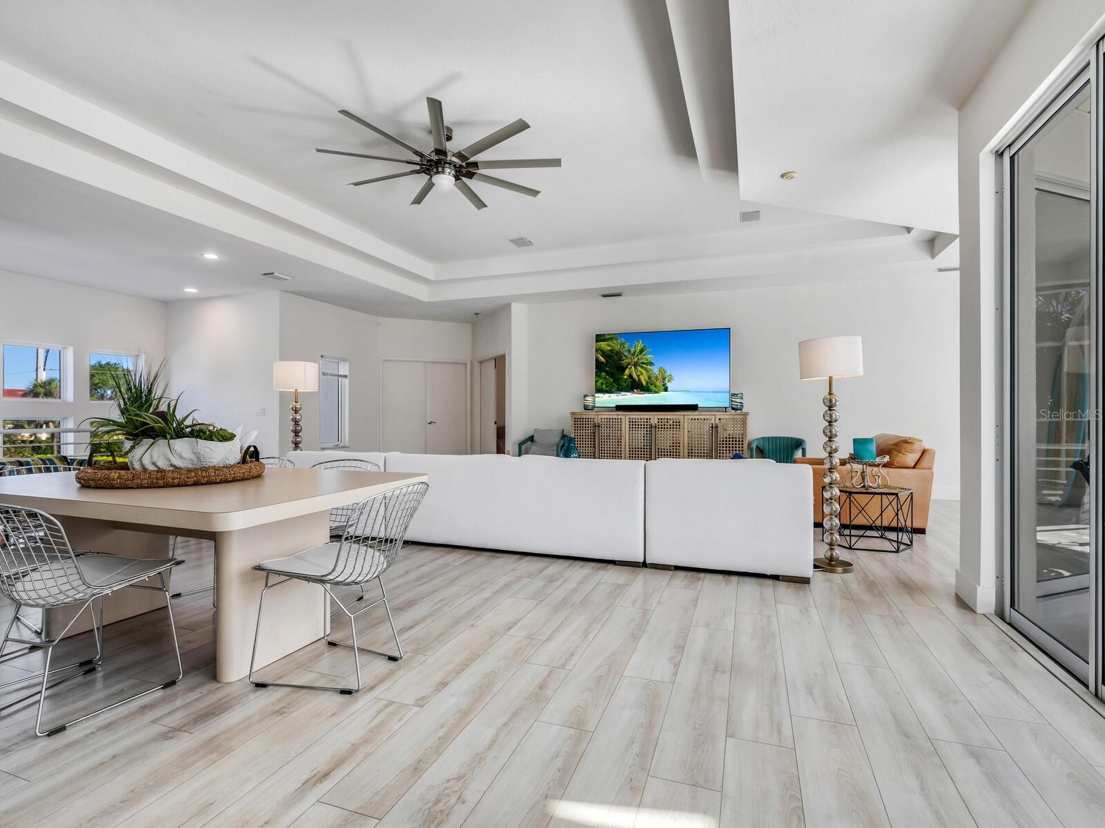 Image 7 of 34 For 5018 63rd Drive W