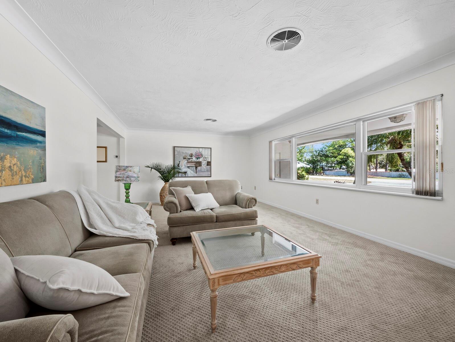 Image 23 of 49 For 4808 Riverwood Avenue