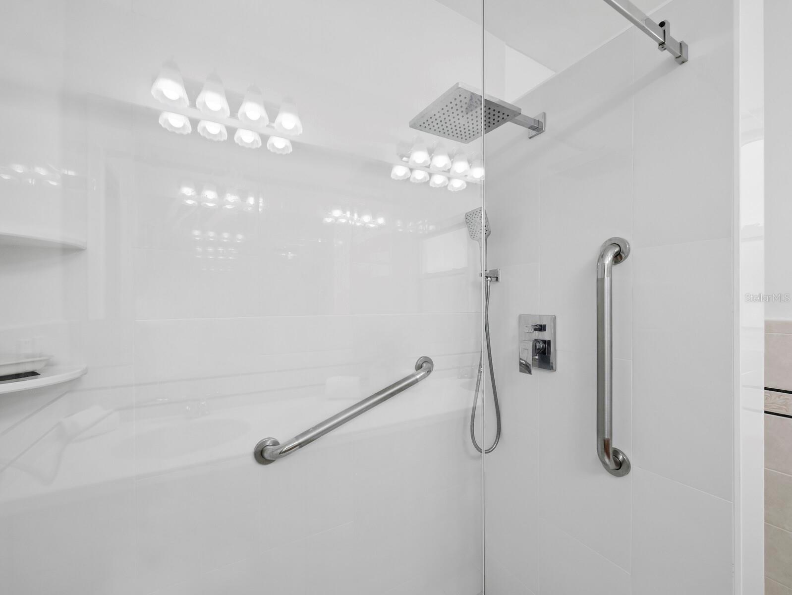 Image 43 of 49 For 4808 Riverwood Avenue