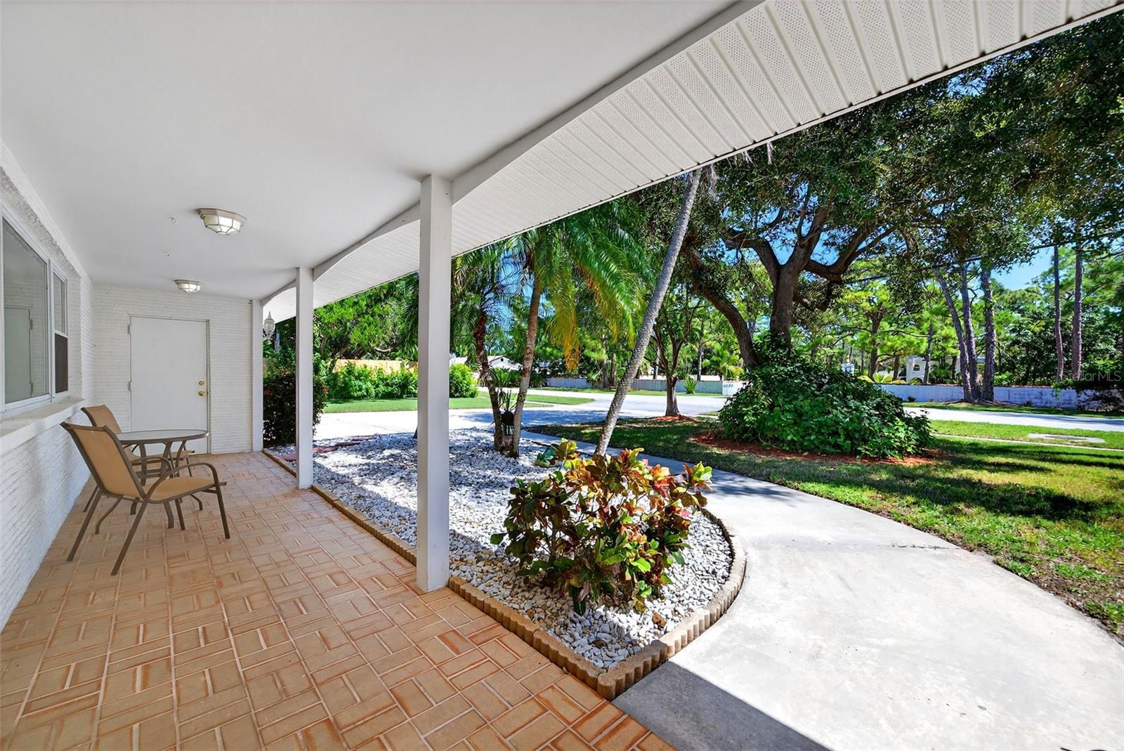 Image 5 of 49 For 4808 Riverwood Avenue