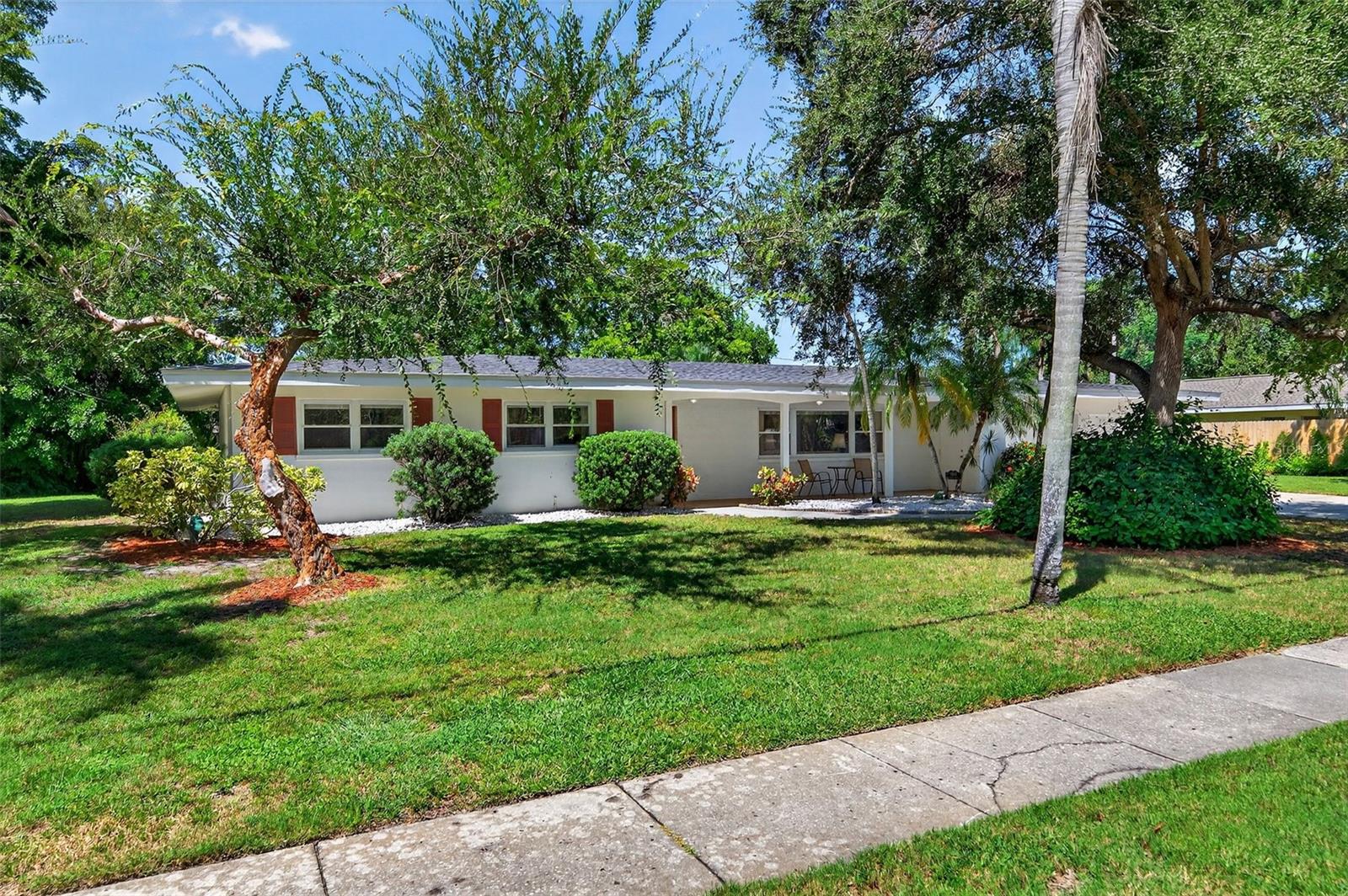 Image 6 of 49 For 4808 Riverwood Avenue