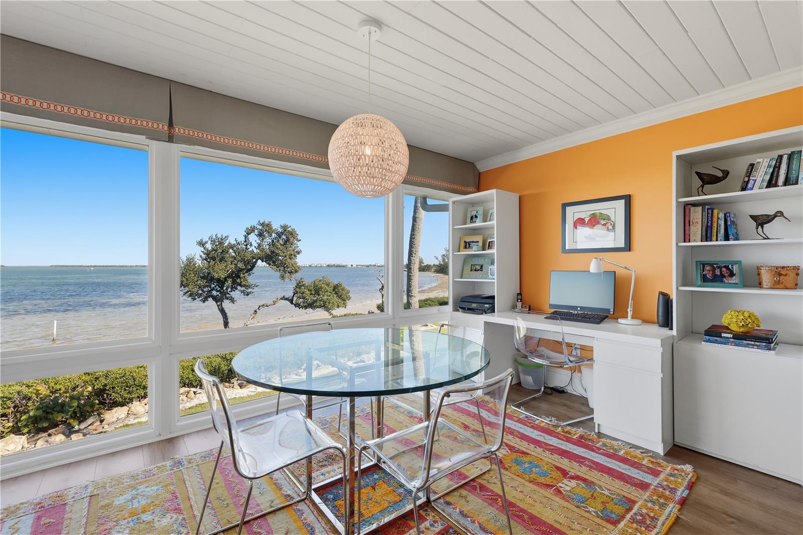 Image 16 of 48 For 600 Manatee Avenue 210