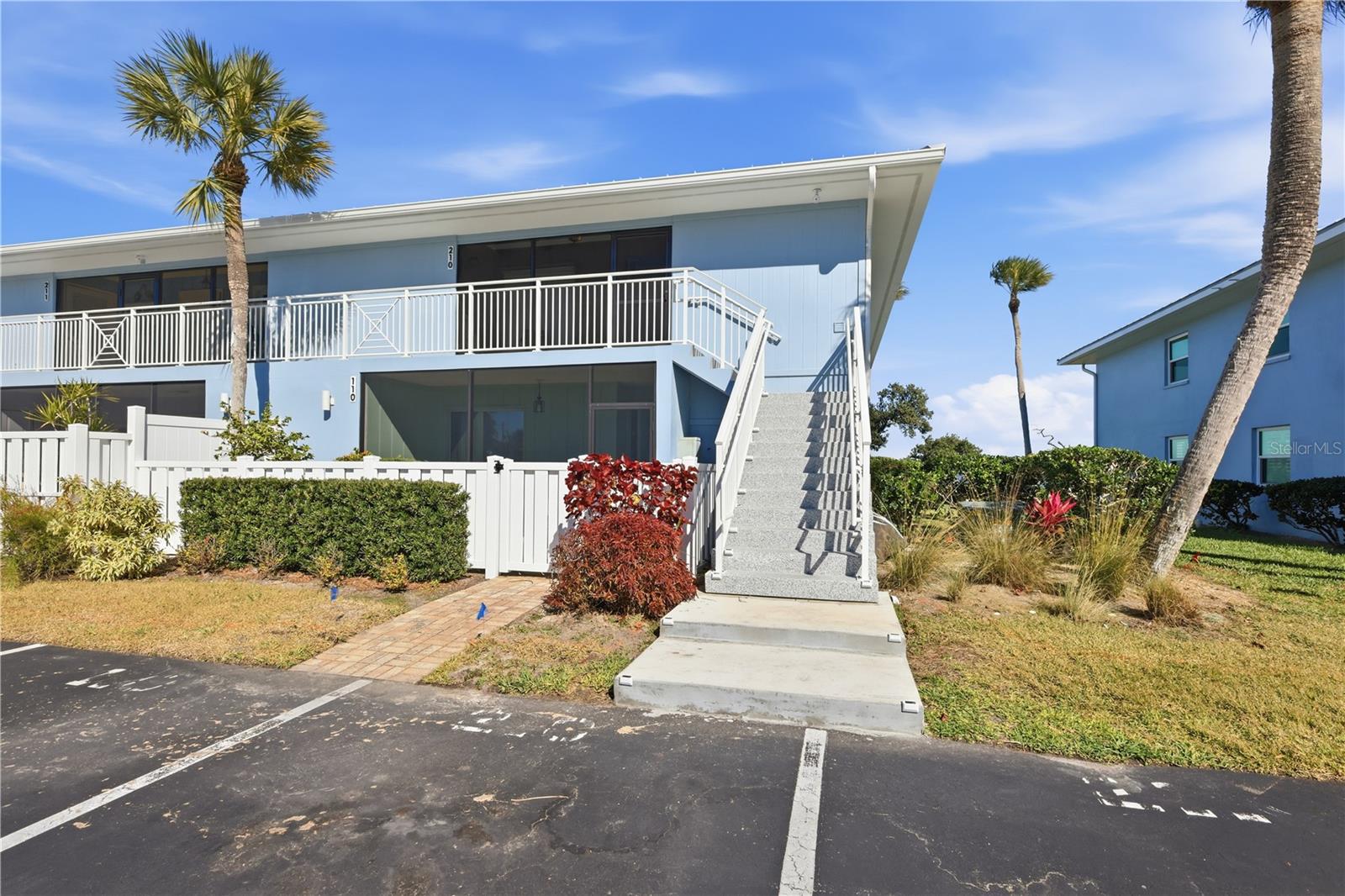 Image 2 of 48 For 600 Manatee Avenue 210