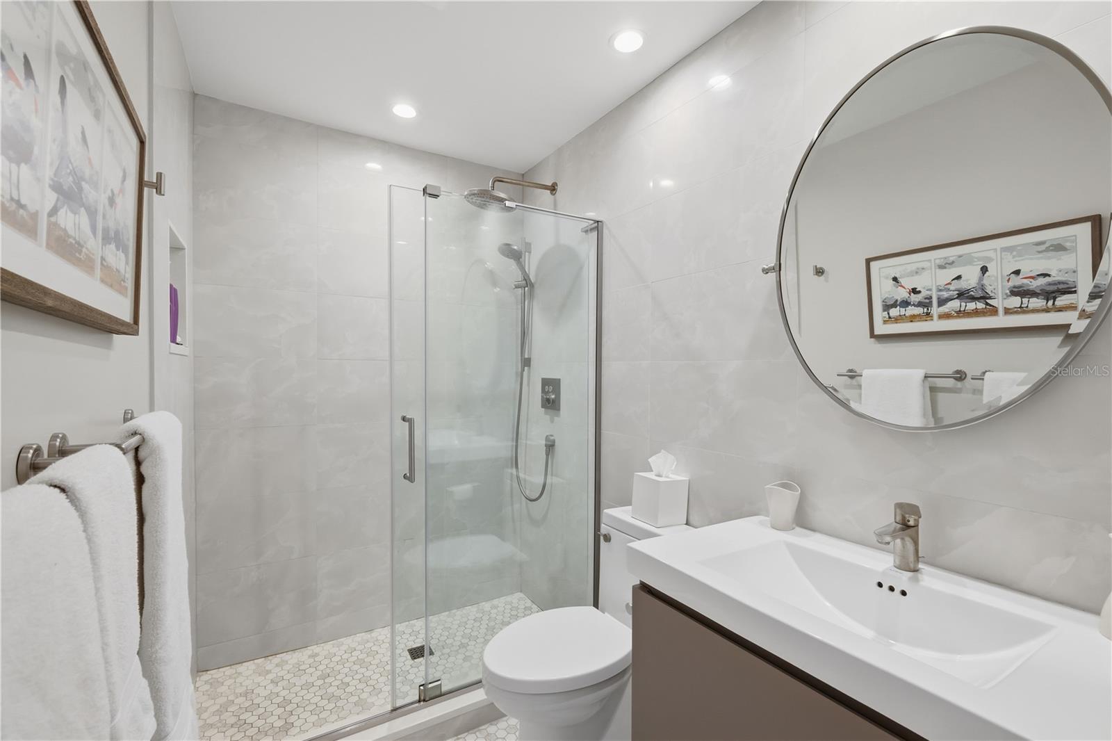 Image 26 of 48 For 600 Manatee Avenue 210