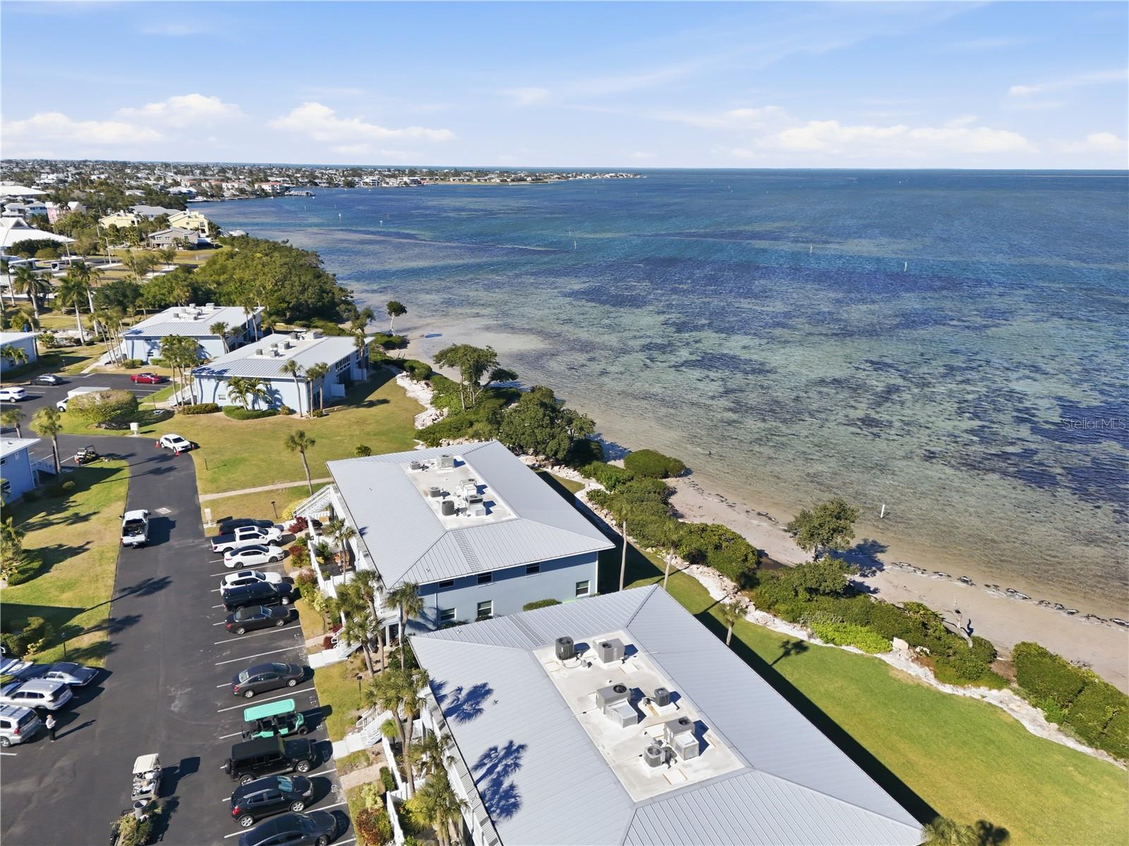 Image 32 of 48 For 600 Manatee Avenue 210