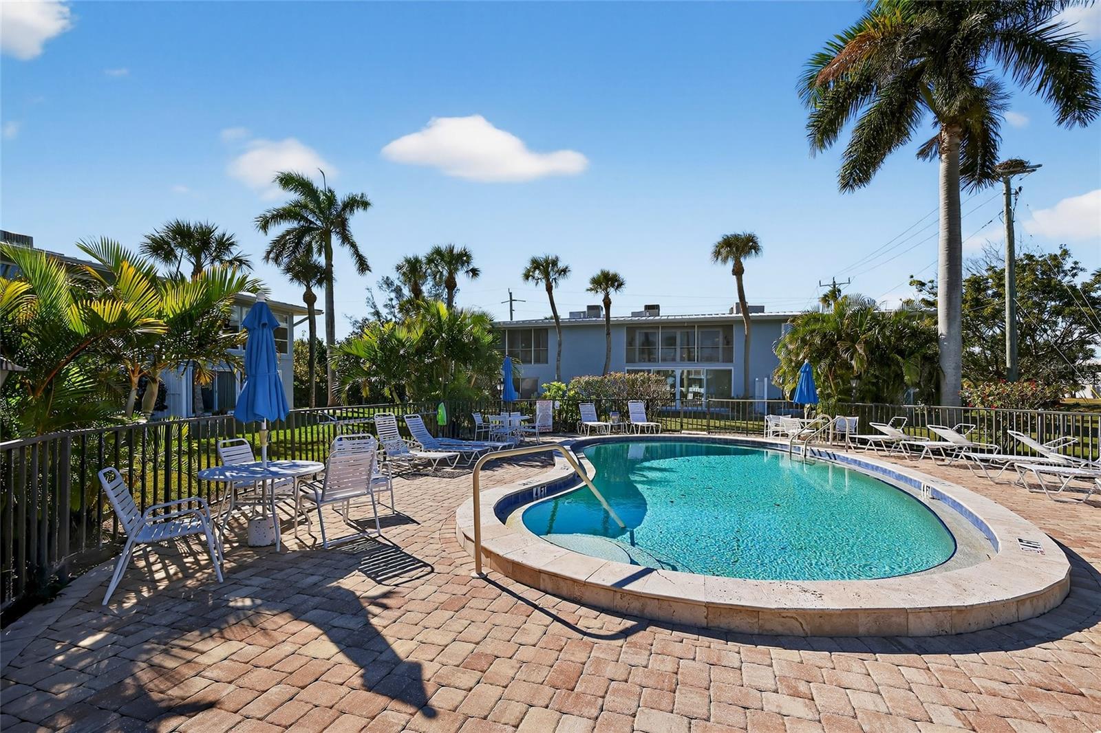 Image 41 of 48 For 600 Manatee Avenue 210