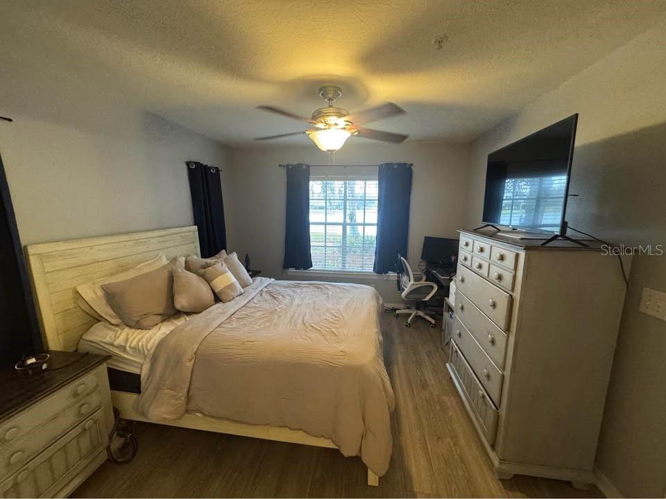 Image 6 of 18 For 8905 Manor Loop 108