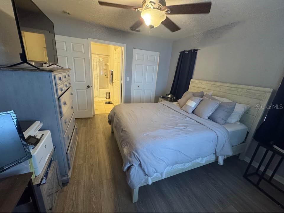 Image 7 of 18 For 8905 Manor Loop 108