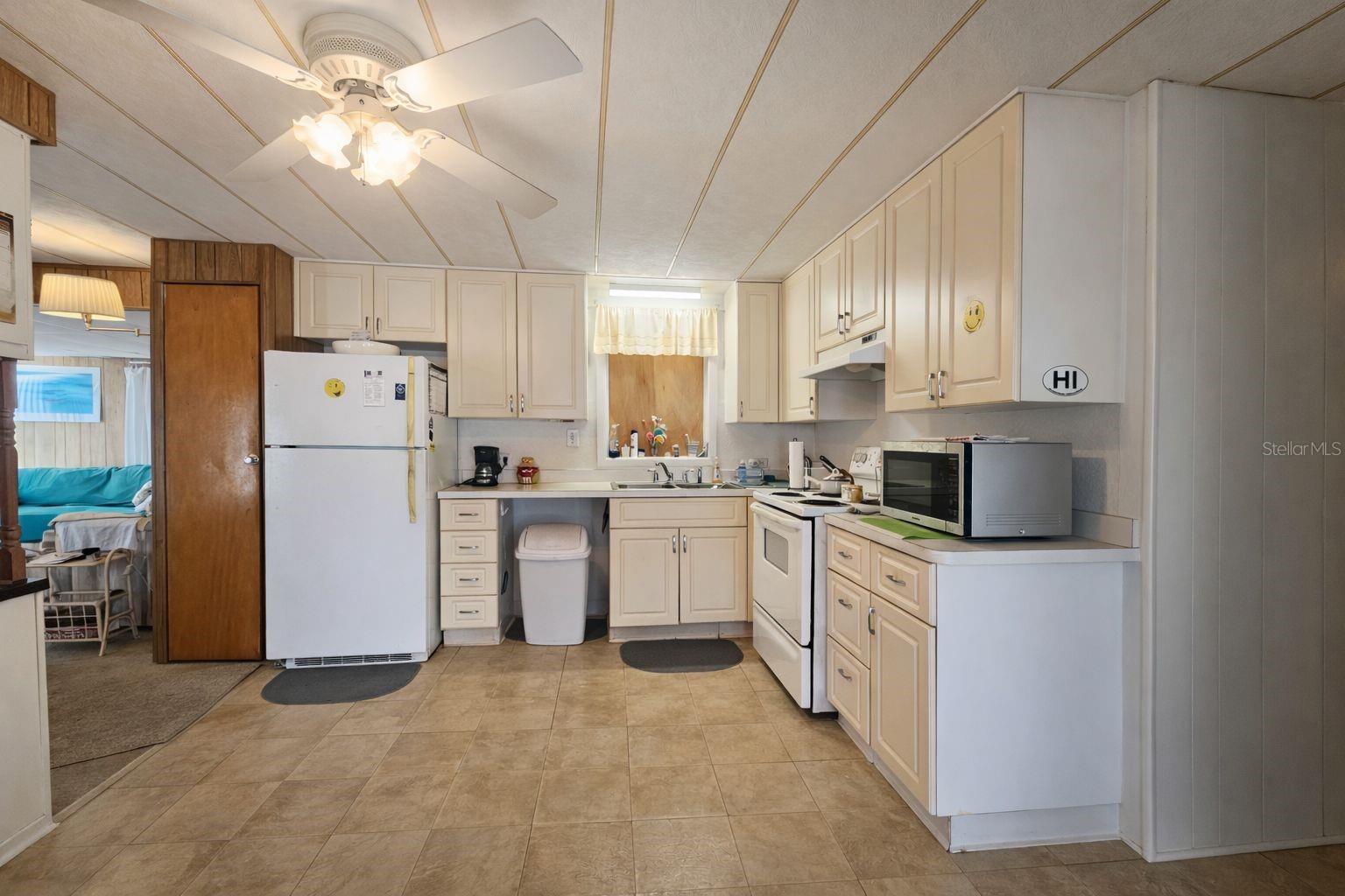 Image 5 of 8 For 6533 Honu Court