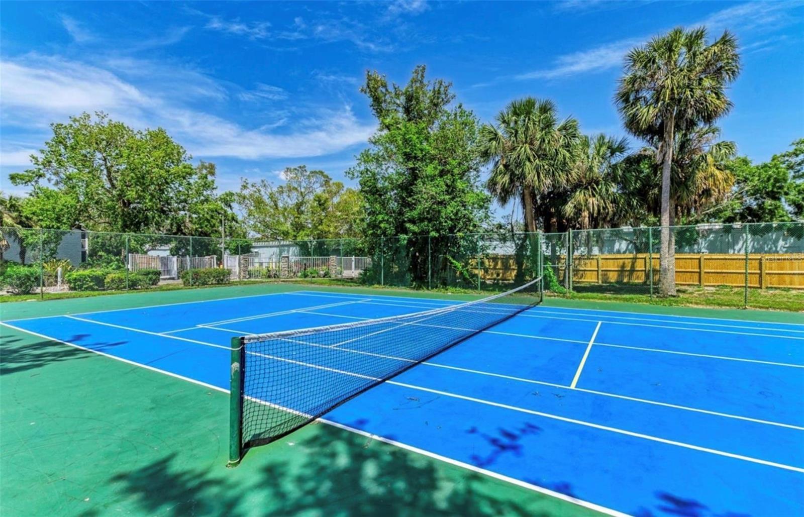 Image 11 of 12 For 5400 26th Street W F104