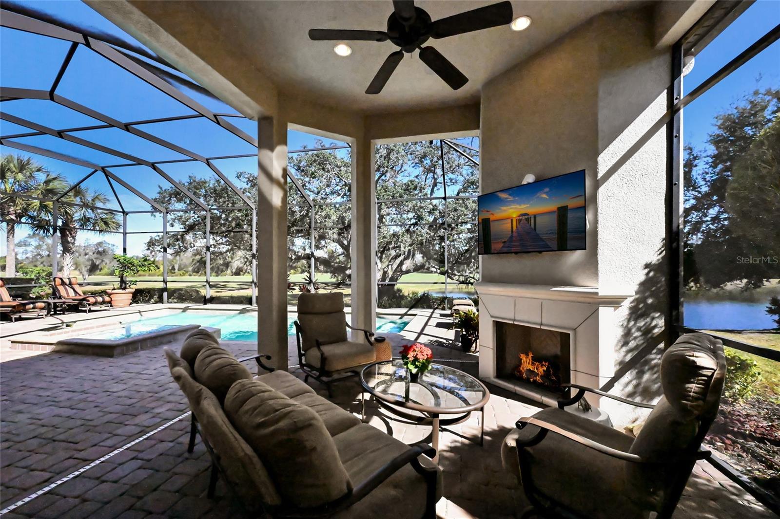 Image 11 of 66 For 5013 Benito Court