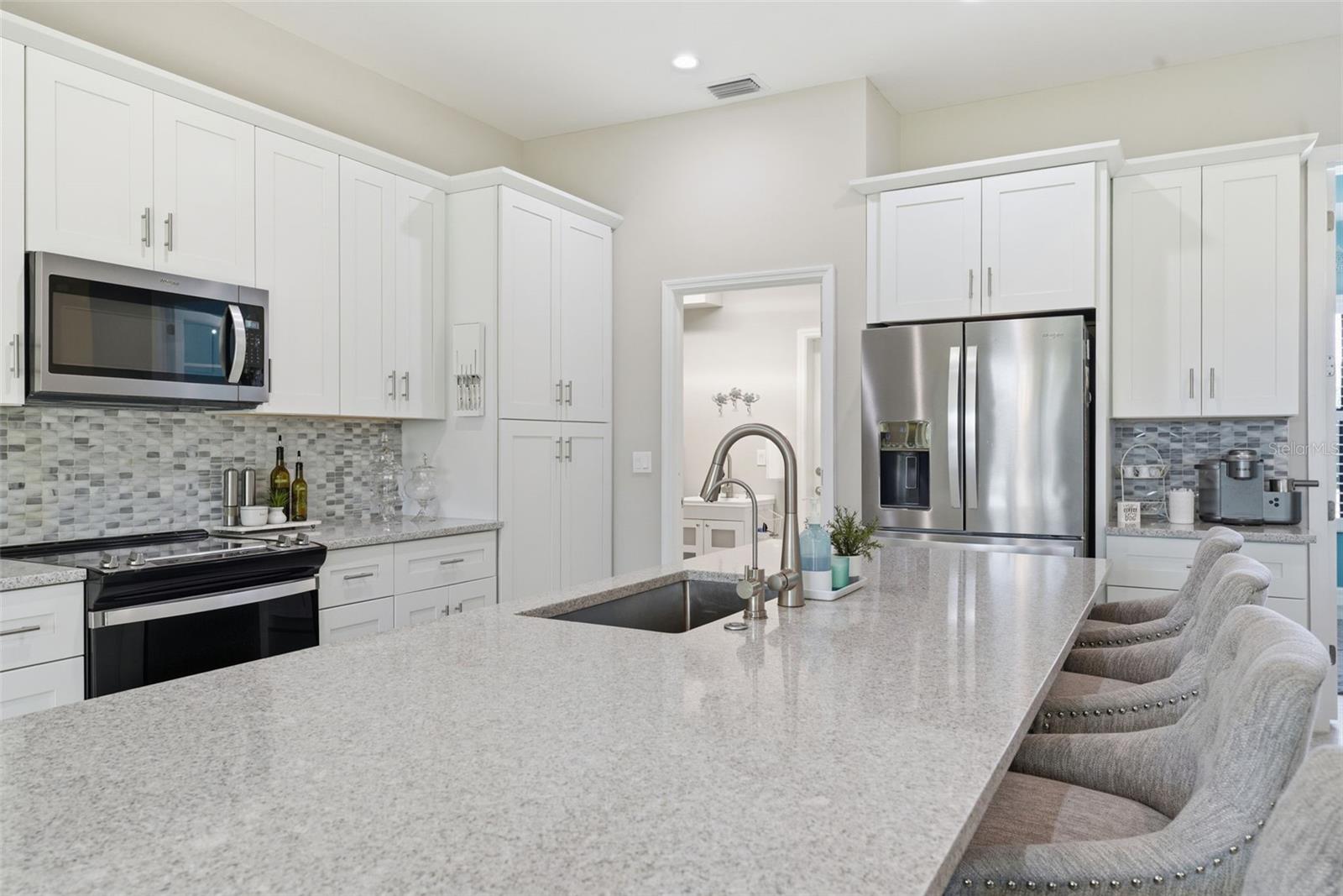 Image 11 of 63 For 2115 17th Place