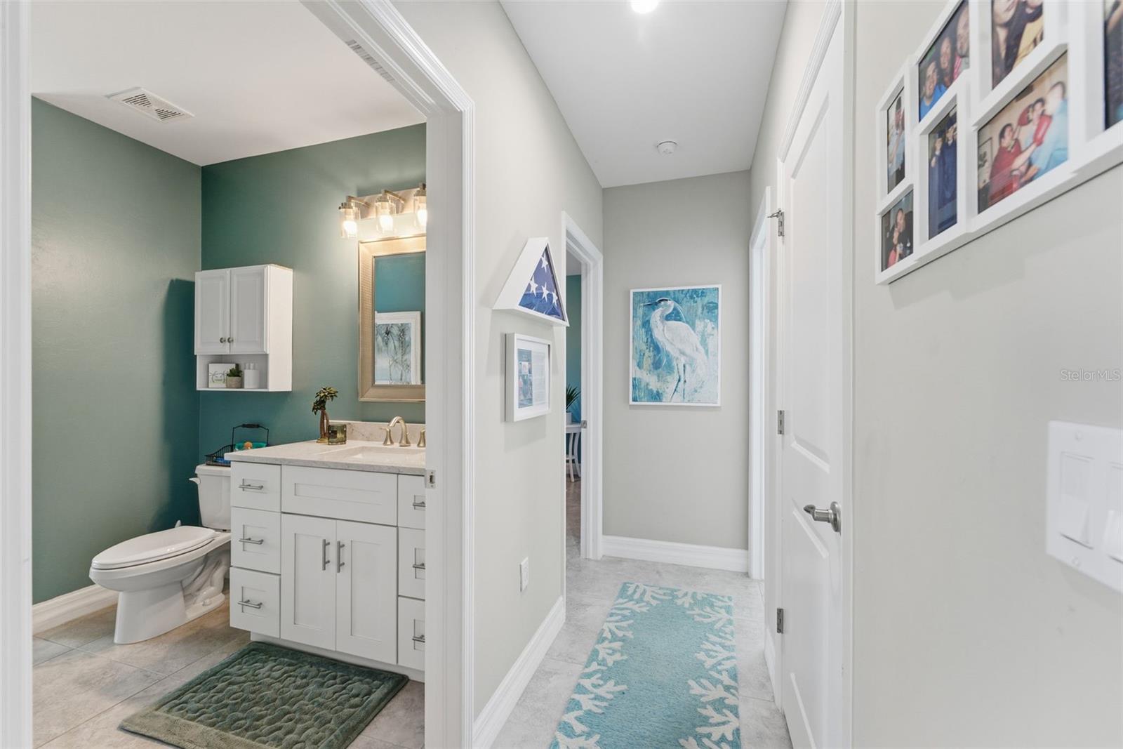 Image 21 of 63 For 2115 17th Place